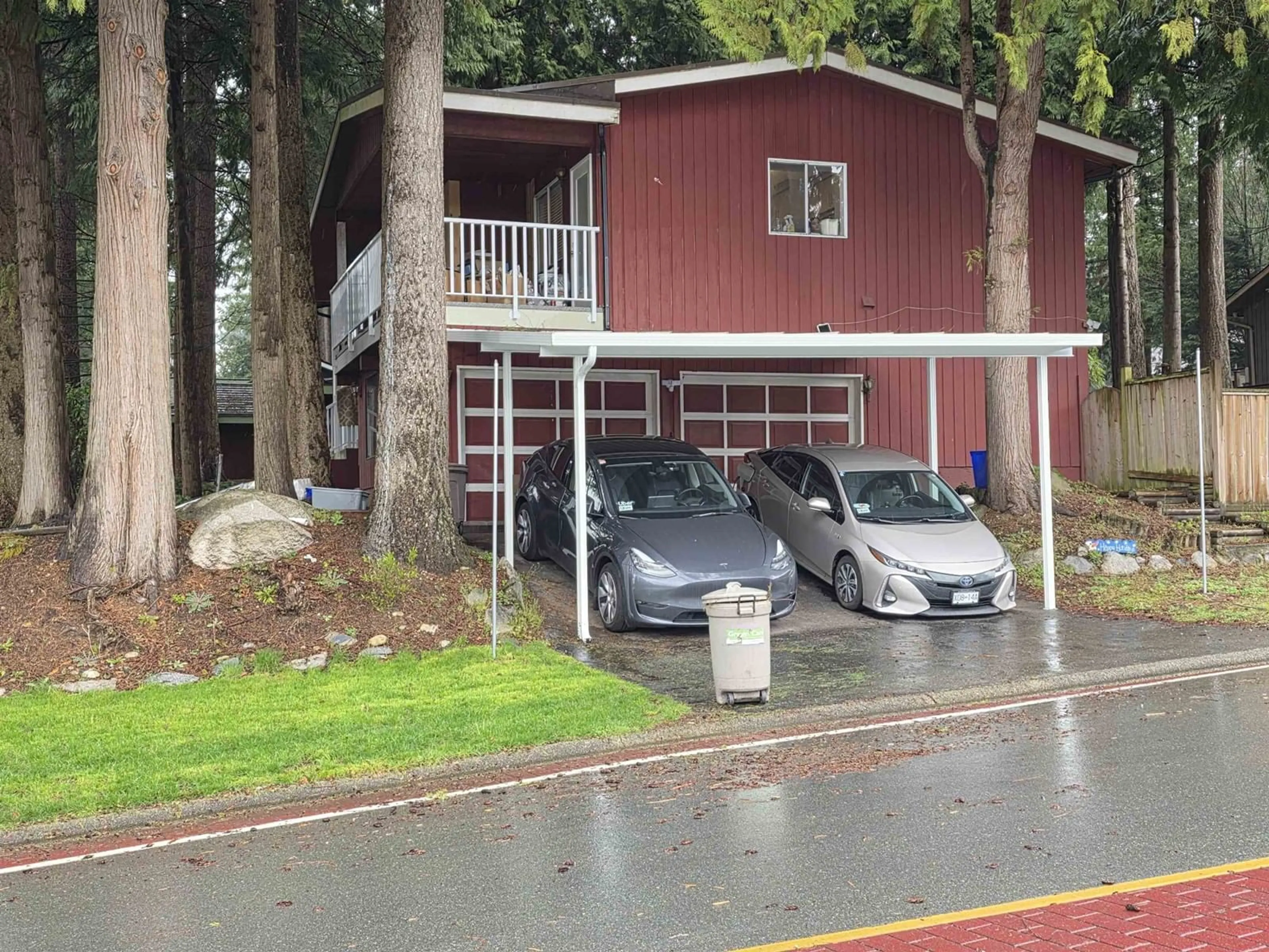 Indoor garage for 11124 LYON, Delta British Columbia V4E1J7