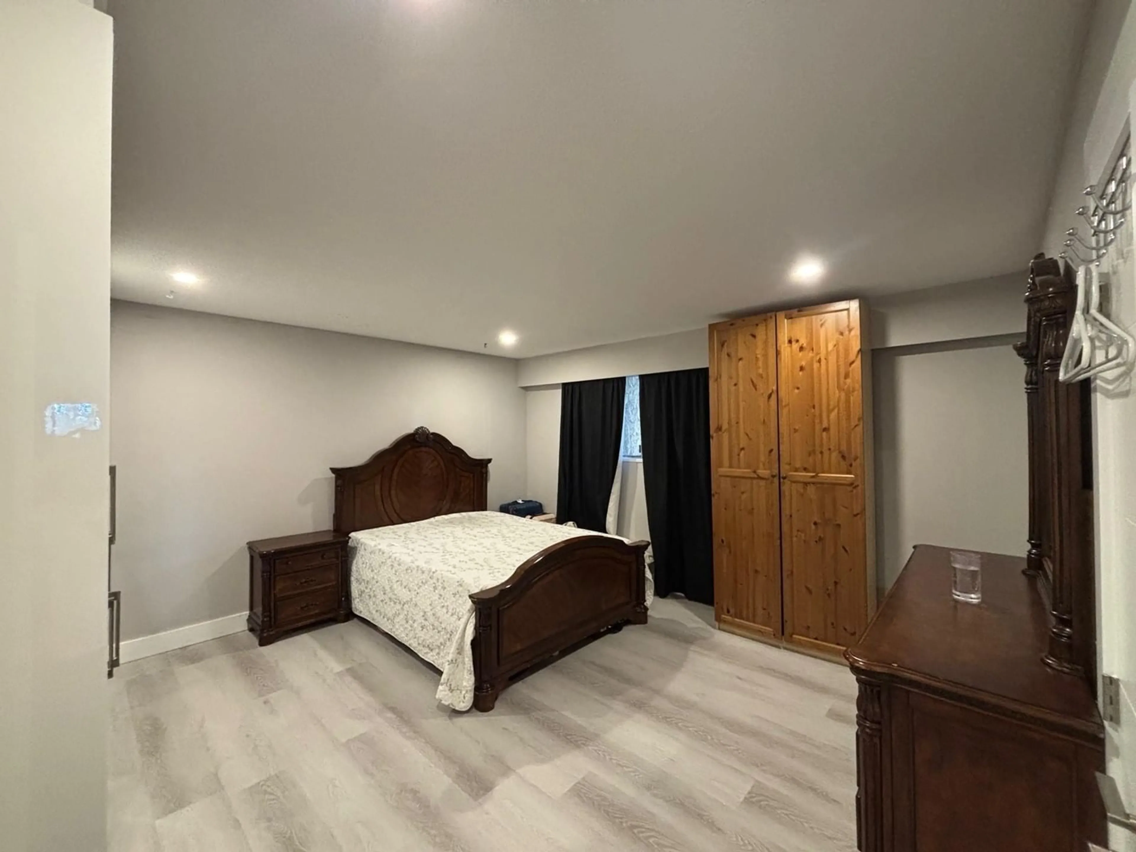 A pic of a room for 11124 LYON, Delta British Columbia V4E1J7