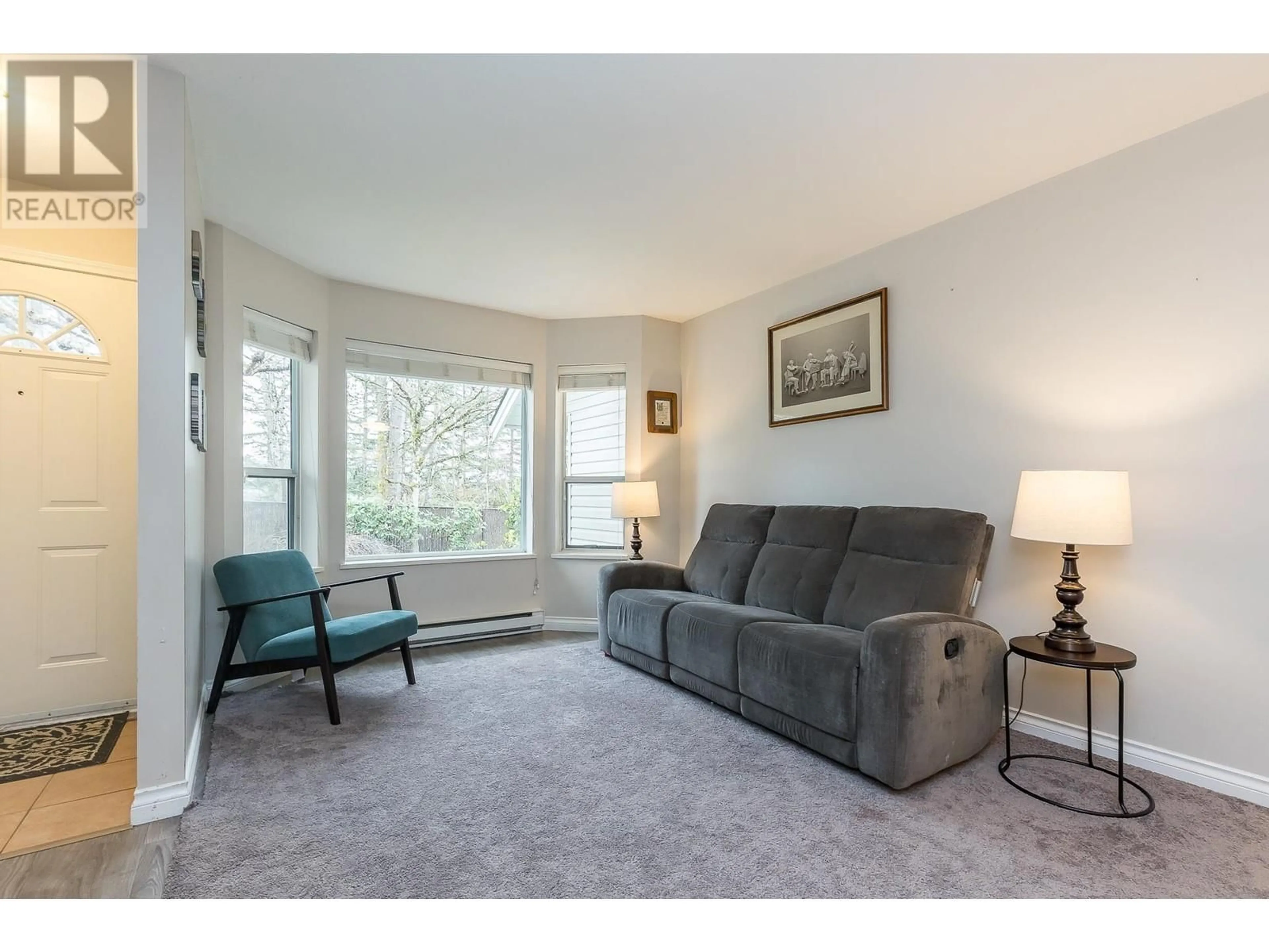 Living room with furniture, carpet floor for 71 - 11588 232 STREET, Maple Ridge British Columbia V2X0J6