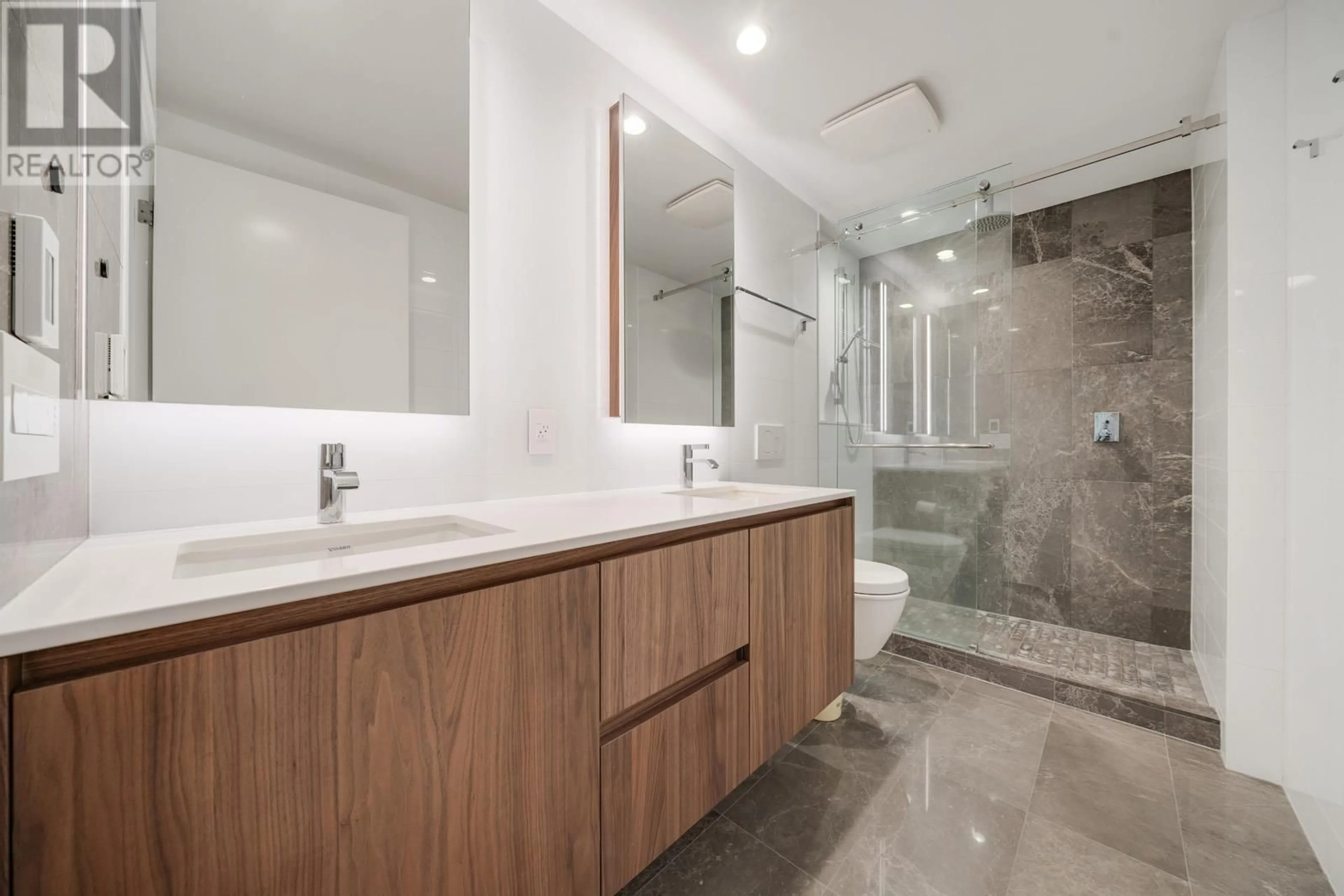 Standard bathroom, ceramic/tile floor for 304 - 7428 ALBERTA STREET, Vancouver British Columbia V5X0J5