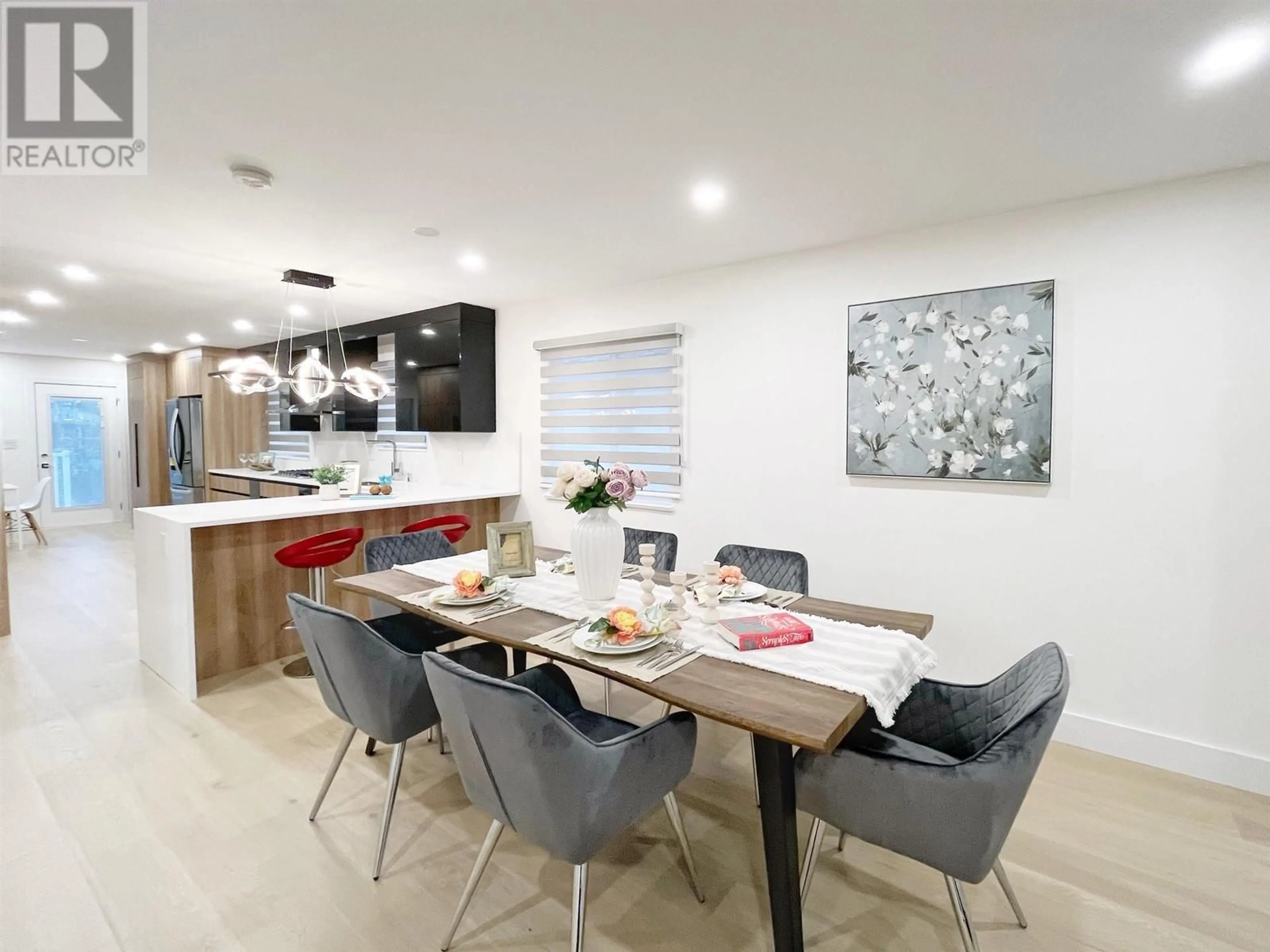 Open concept kitchen, ceramic/tile floor for 1828 LAURIER AVENUE, Port Coquitlam British Columbia V3B2C4