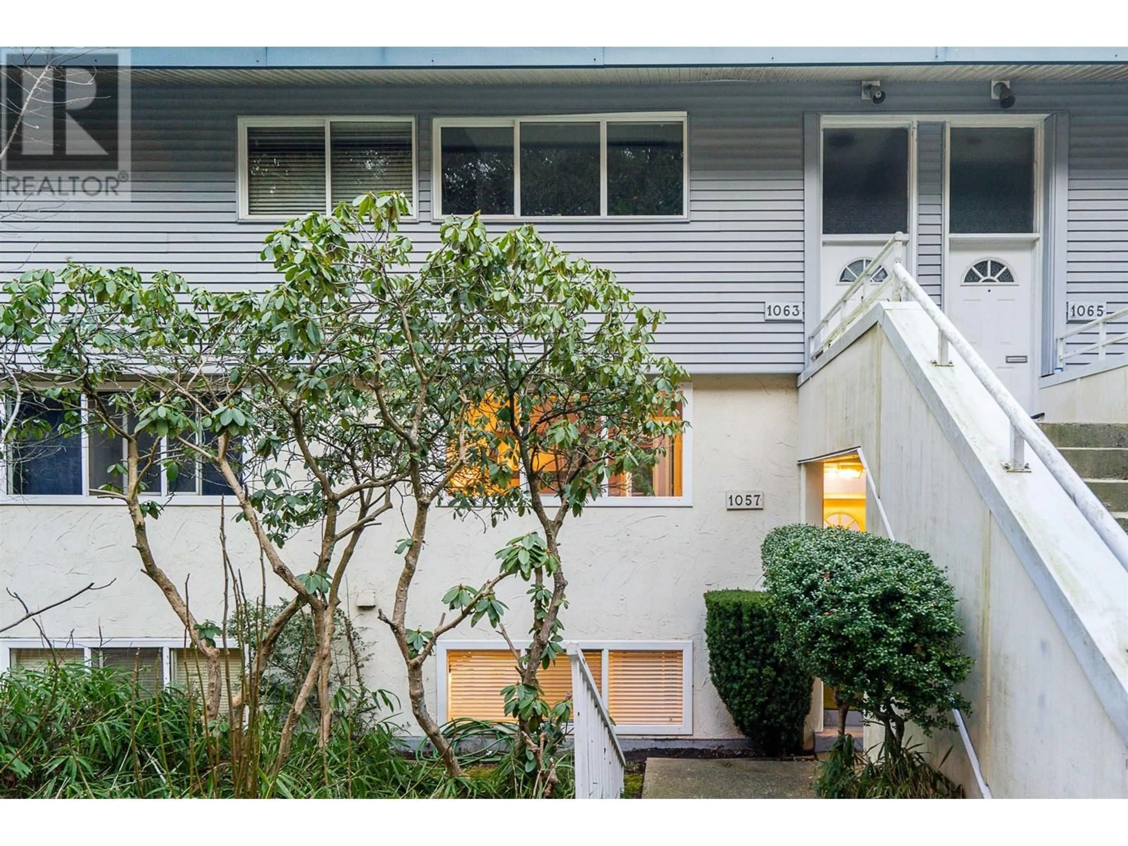 Unknown for 1057 CECILE DRIVE, Port Moody British Columbia V3H1M6