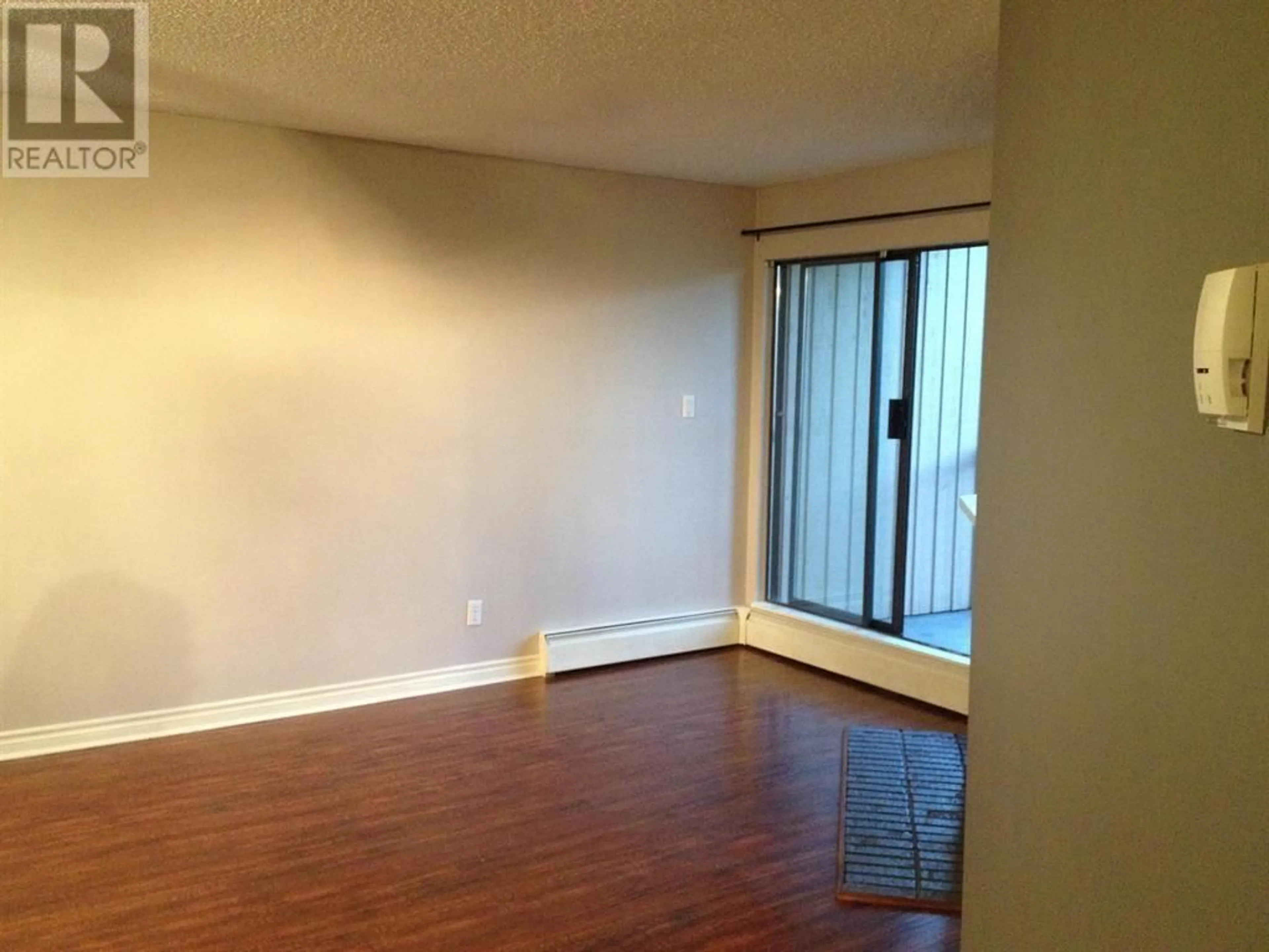A pic of a room for 228 - 8500 ACKROYD ROAD, Richmond British Columbia V6X3H8