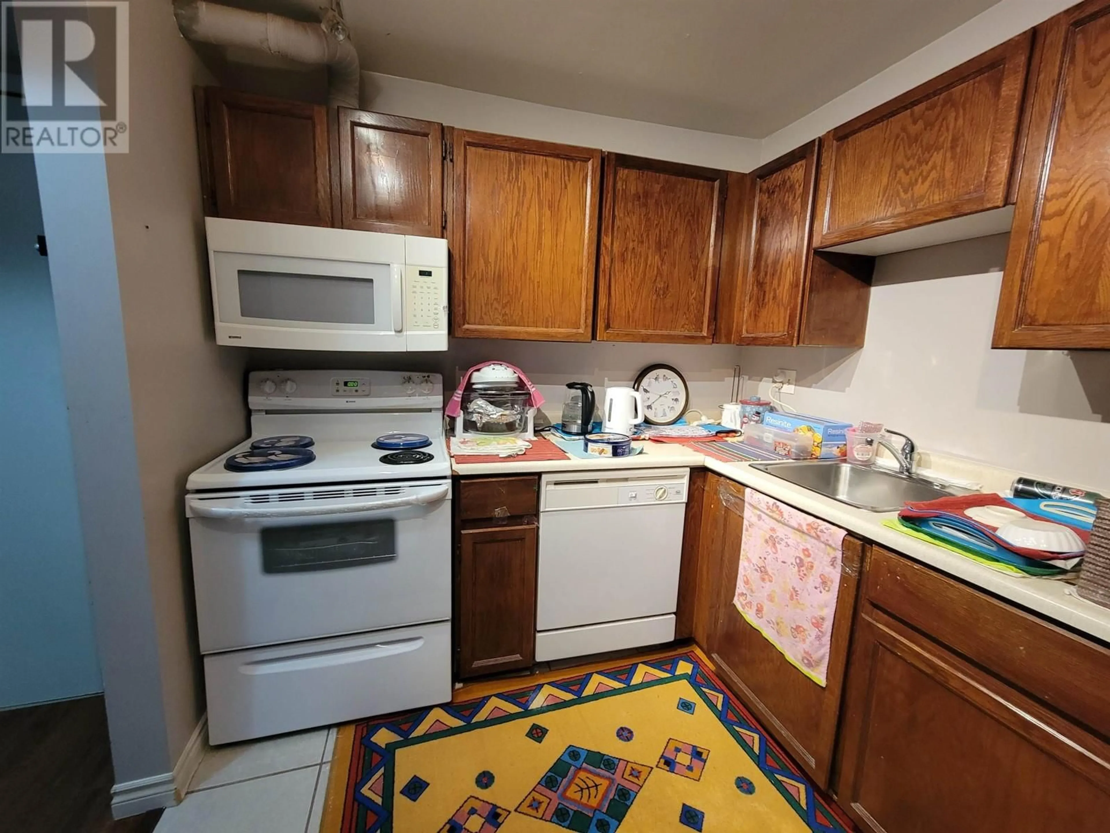 Standard kitchen, unknown for 228 - 8500 ACKROYD ROAD, Richmond British Columbia V6X3H8