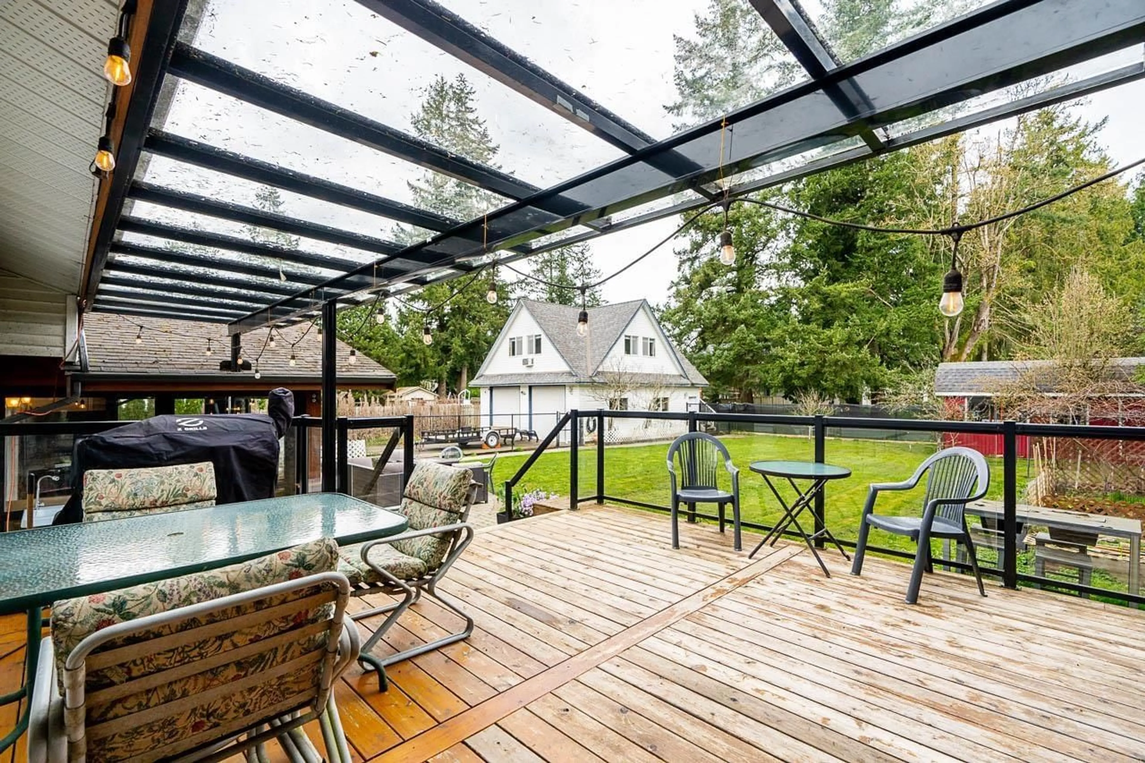 Patio, unknown for 20591 40, Langley British Columbia V3A2X5