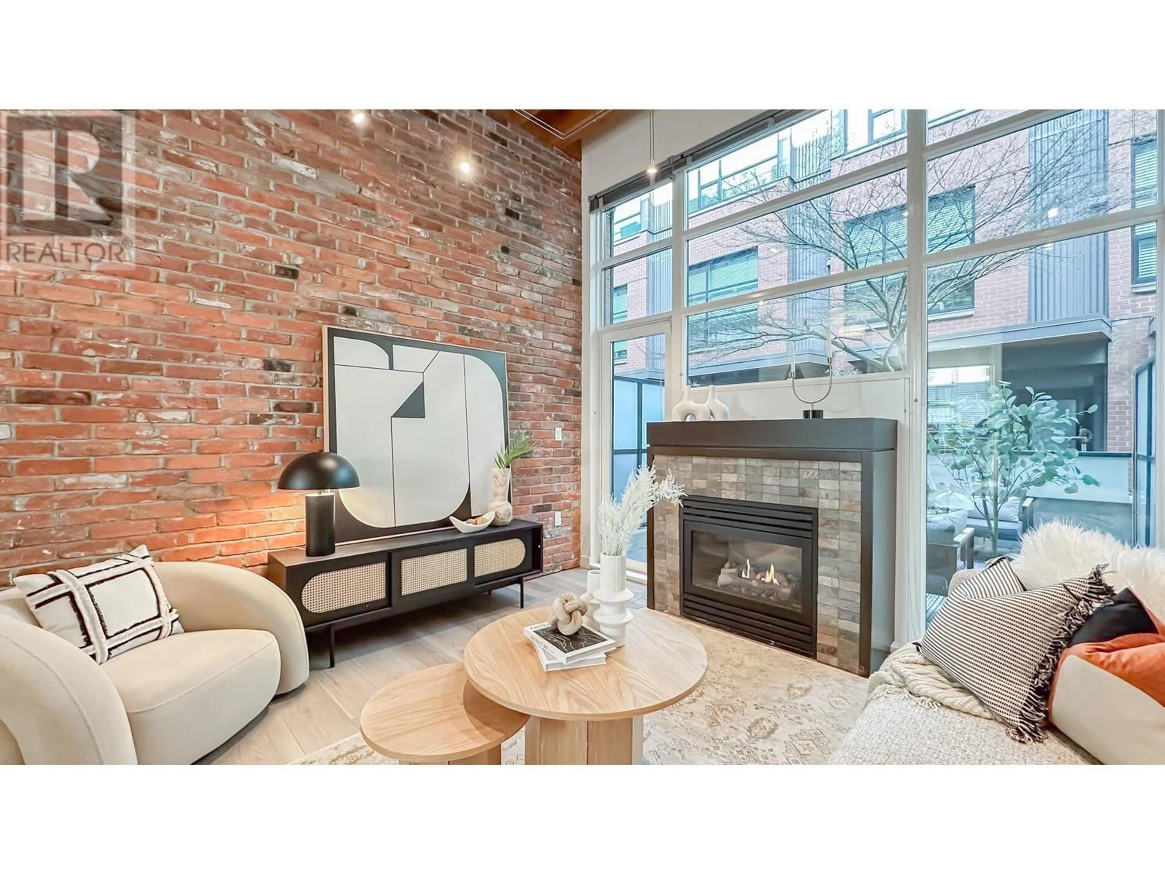 Living room with furniture, unknown for 8890 SELKIRK STREET, Vancouver British Columbia V6P4J8