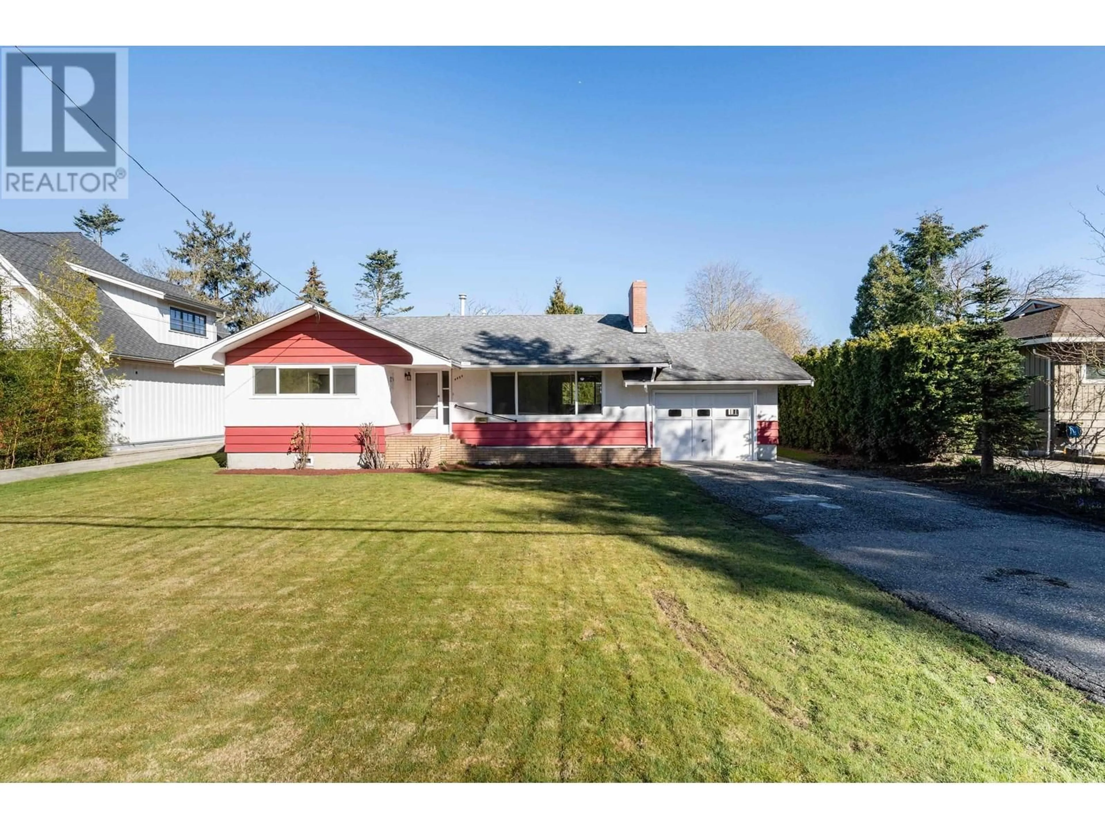 A pic from outside/outdoor area/front of a property/back of a property/a pic from drone, street for 4488 ARTHUR DRIVE, Delta British Columbia V4K2X2