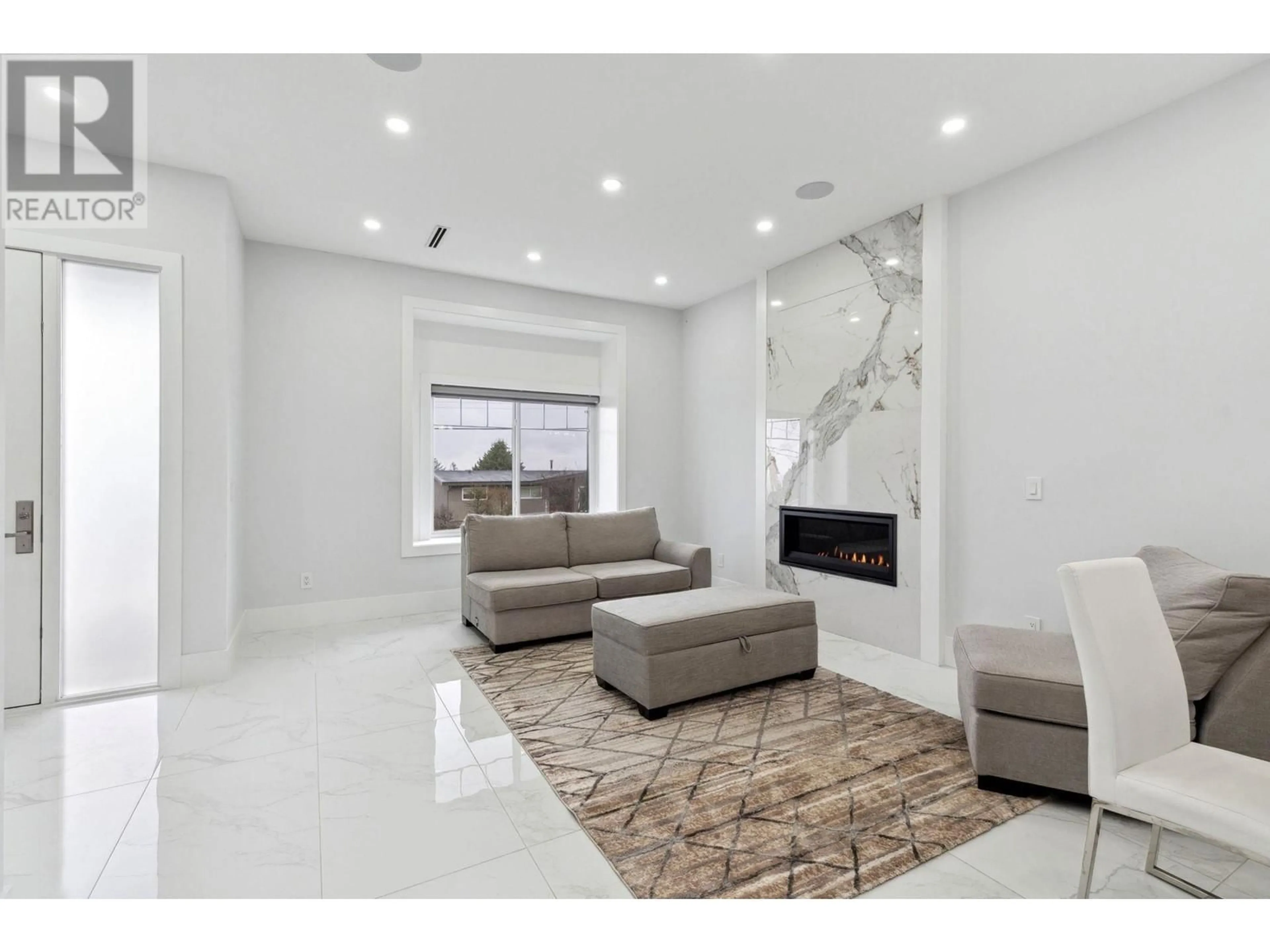 Living room with furniture, ceramic/tile floor for 1137 DANSEY AVENUE, Coquitlam British Columbia V3K3H5