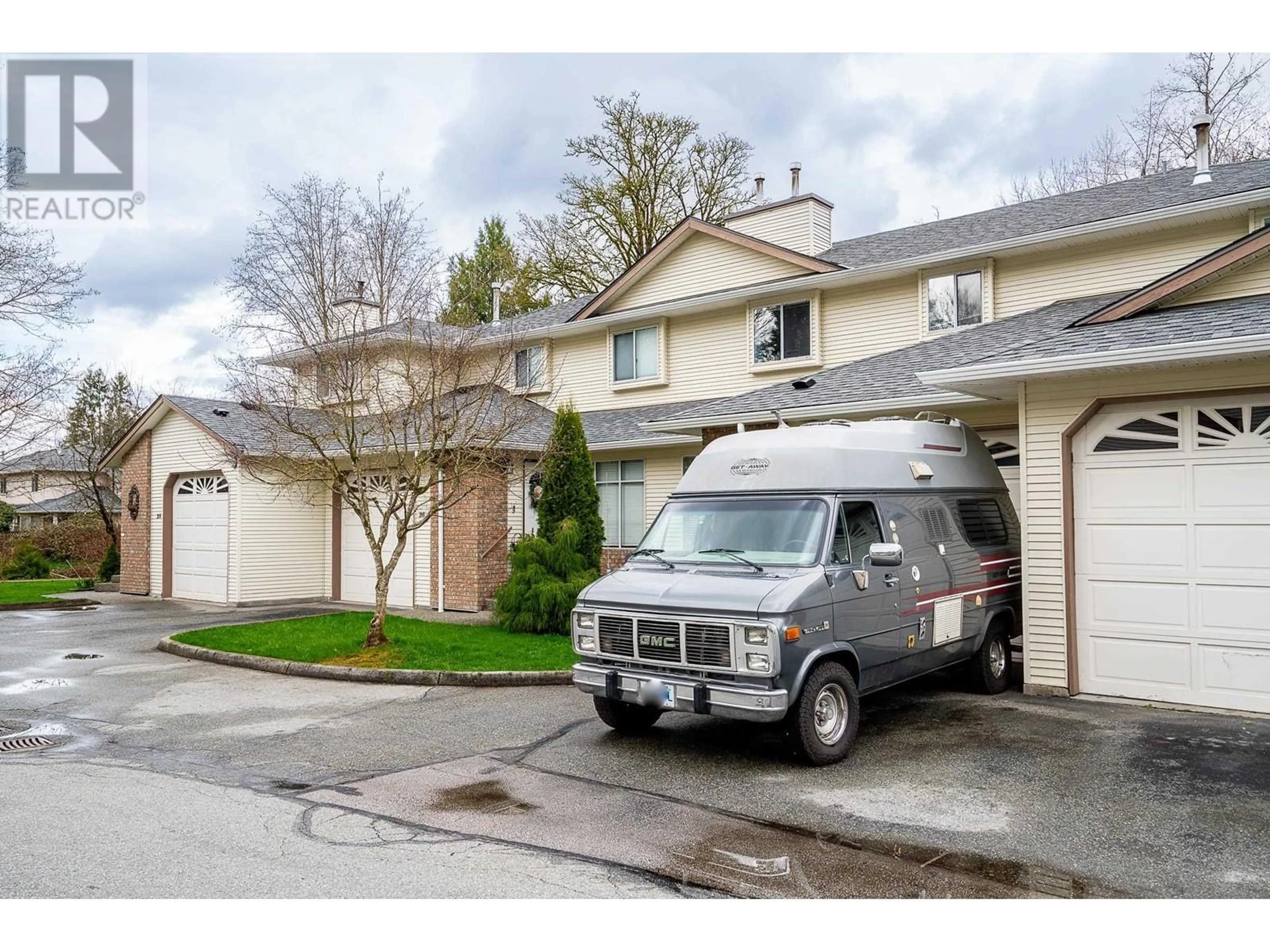 Home with vinyl exterior material, street for 27 - 22900 126 AVENUE, Maple Ridge British Columbia V2X0W9