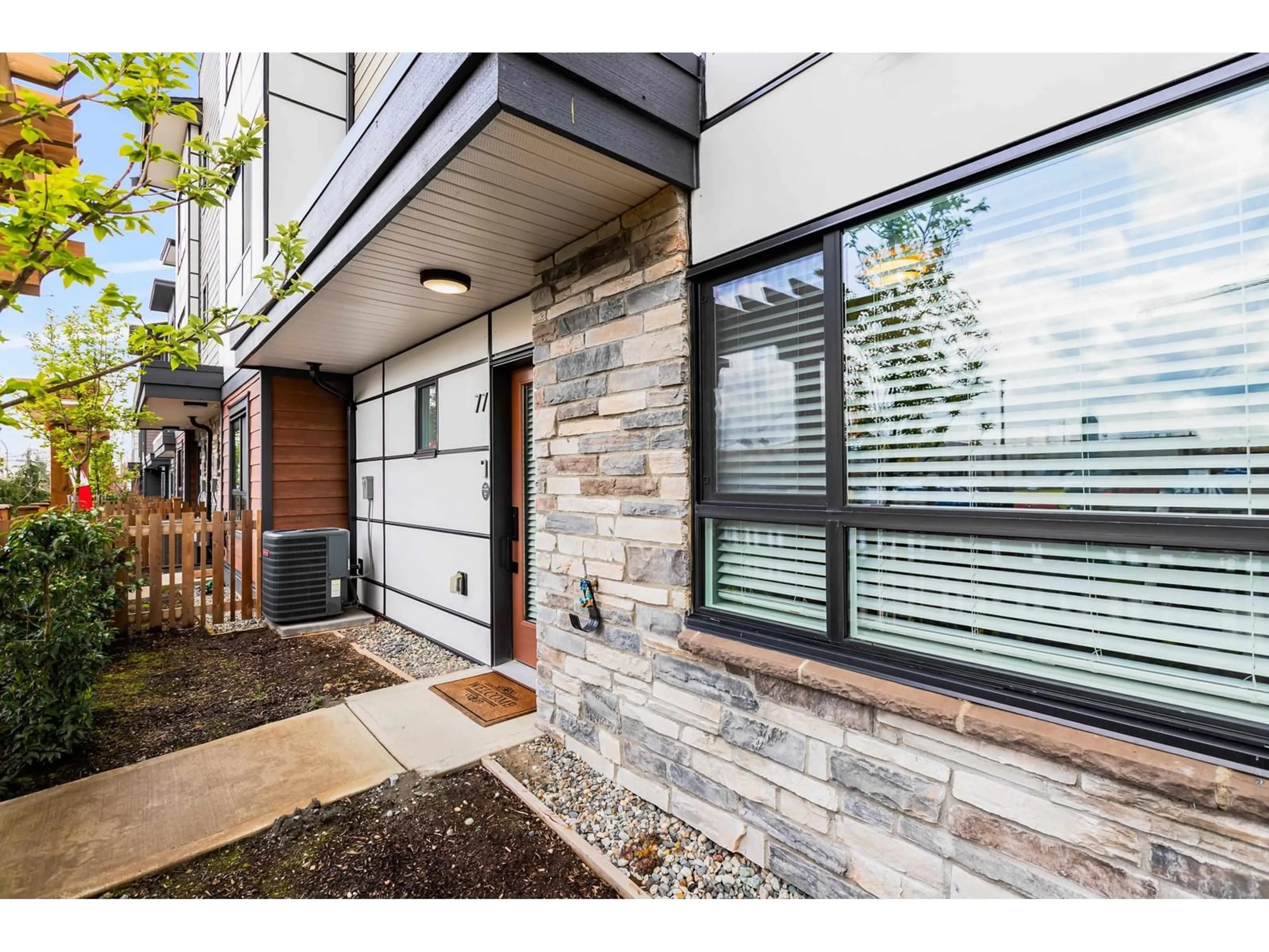 Home with brick exterior material, street for 77 - 20150 81, Langley British Columbia V2Y3L8