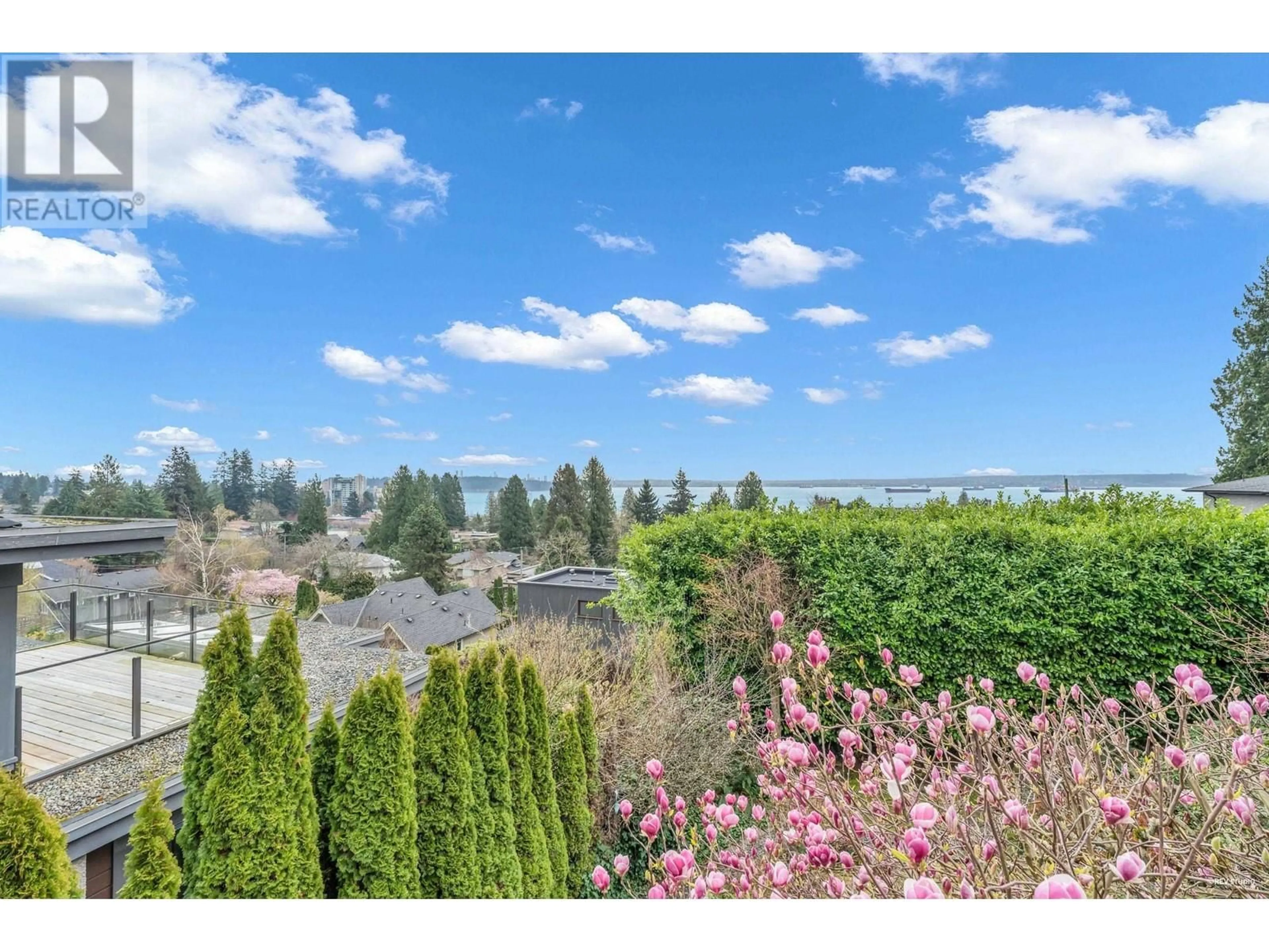 A pic from outside/outdoor area/front of a property/back of a property/a pic from drone, water/lake/river/ocean view for 2558 MATHERS AVENUE, West Vancouver British Columbia V7V2J1