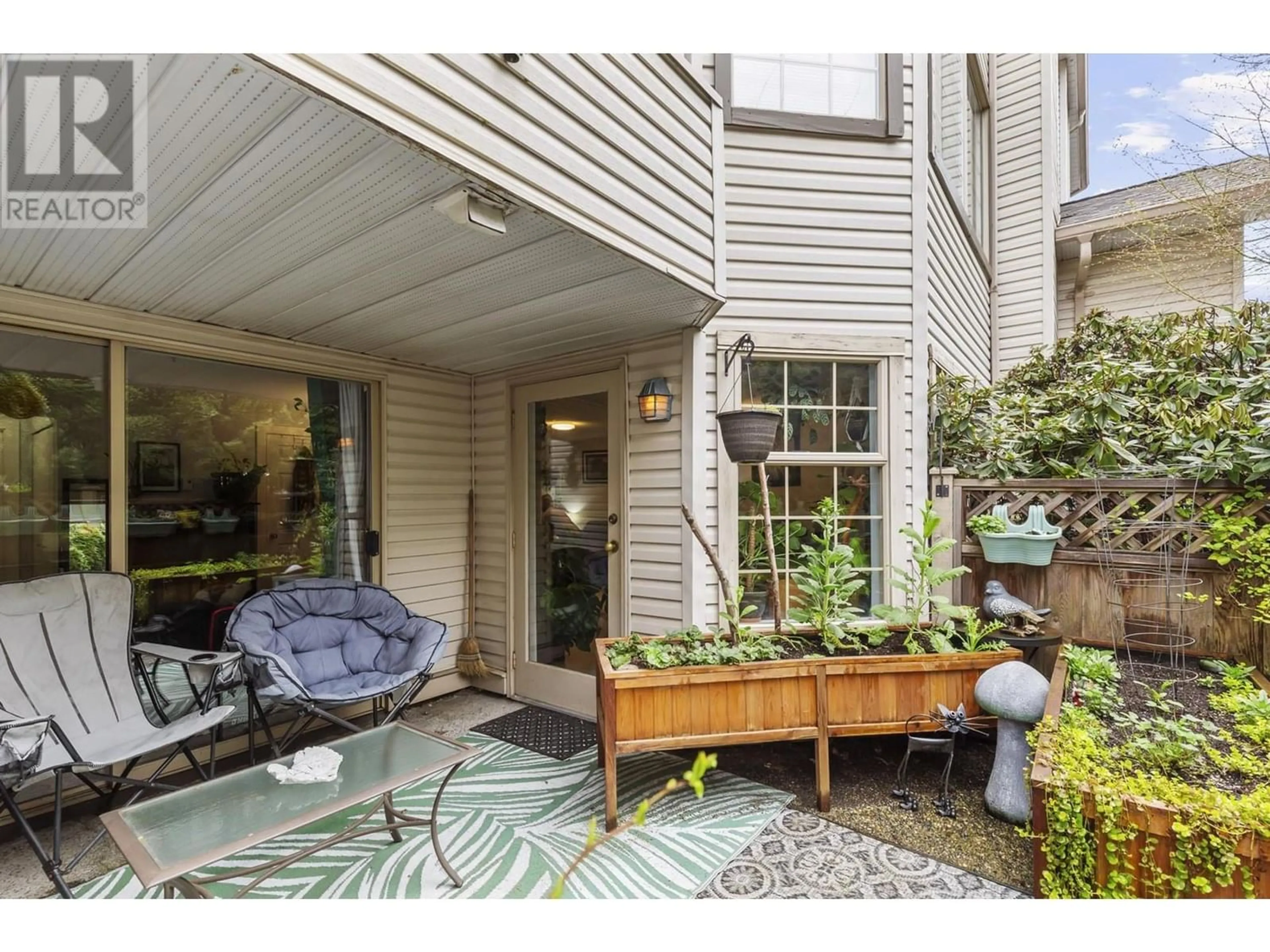 Patio, street for 106 - 1955 SUFFOLK AVENUE, Port Coquitlam British Columbia V3B1H3