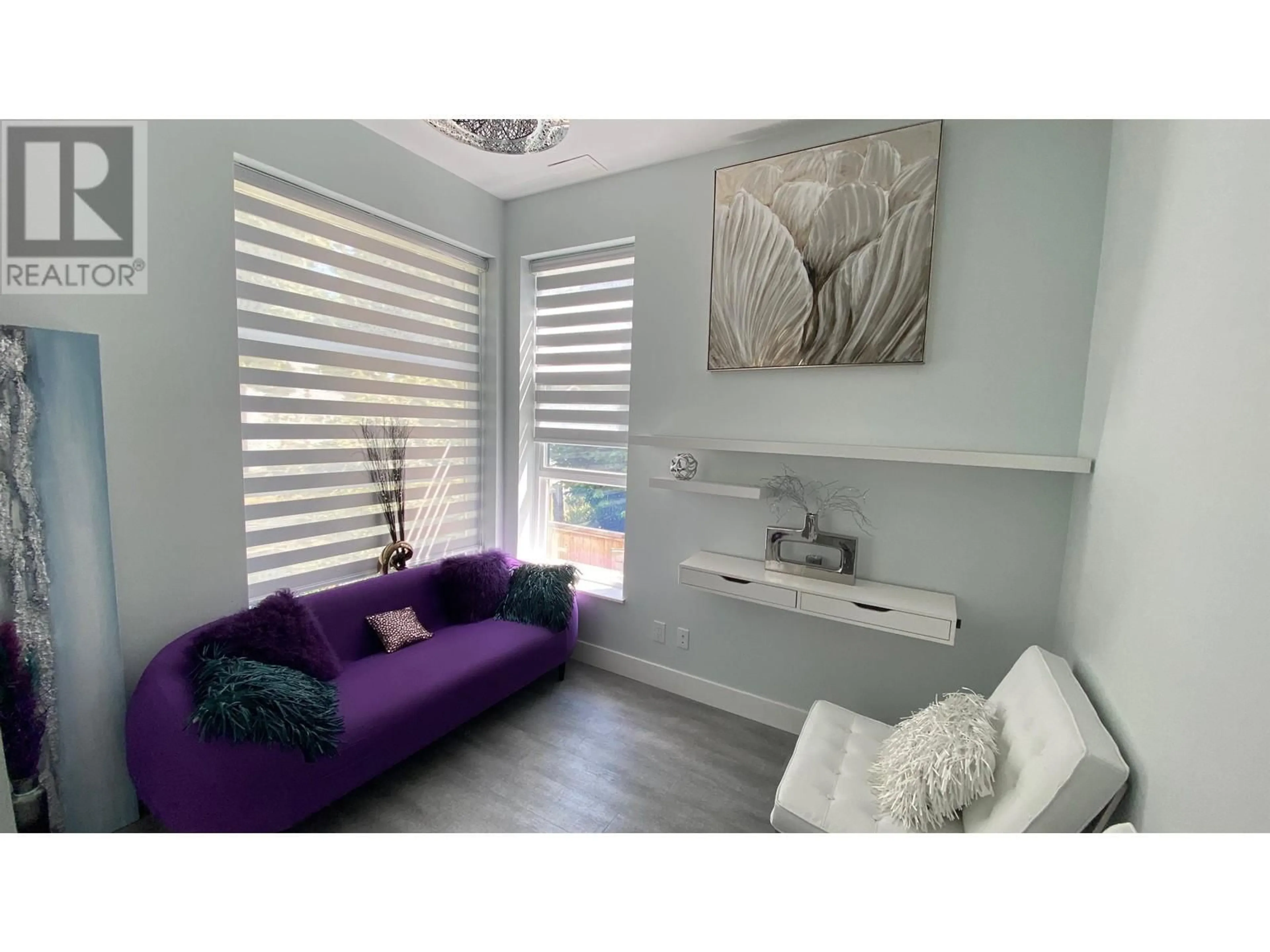 Living room with furniture, wood/laminate floor for 2460 19TH AVENUE, Vancouver British Columbia V5M2R9