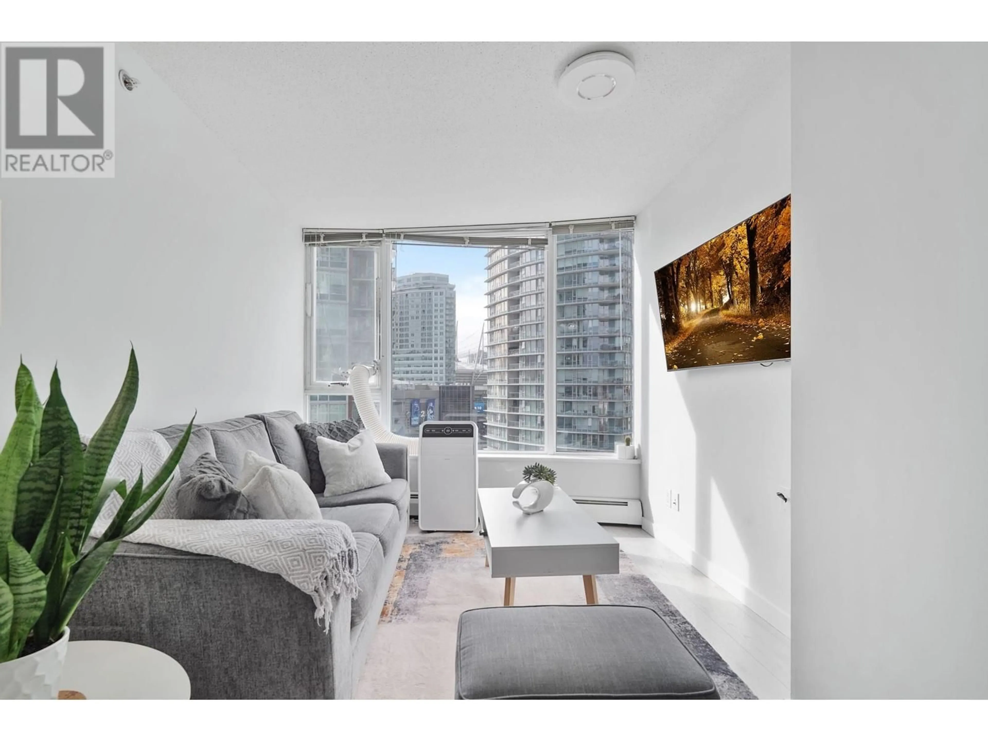 Living room with furniture, unknown for 1503 58 KEEFER PLACE, Vancouver British Columbia V6B0B8