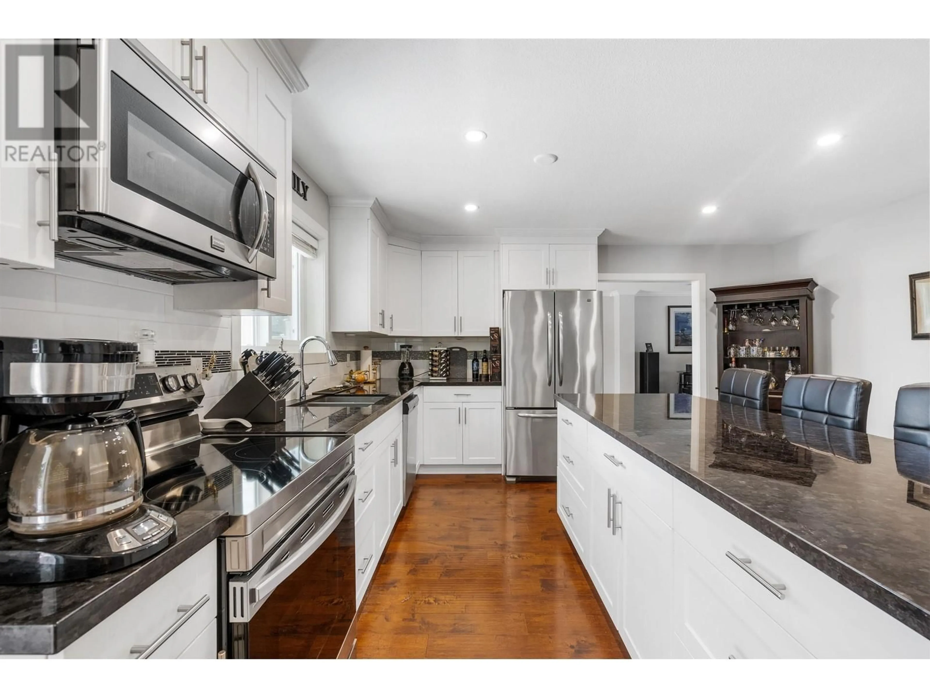 Open concept kitchen, unknown for 12192 234 STREET, Maple Ridge British Columbia V2X9K9