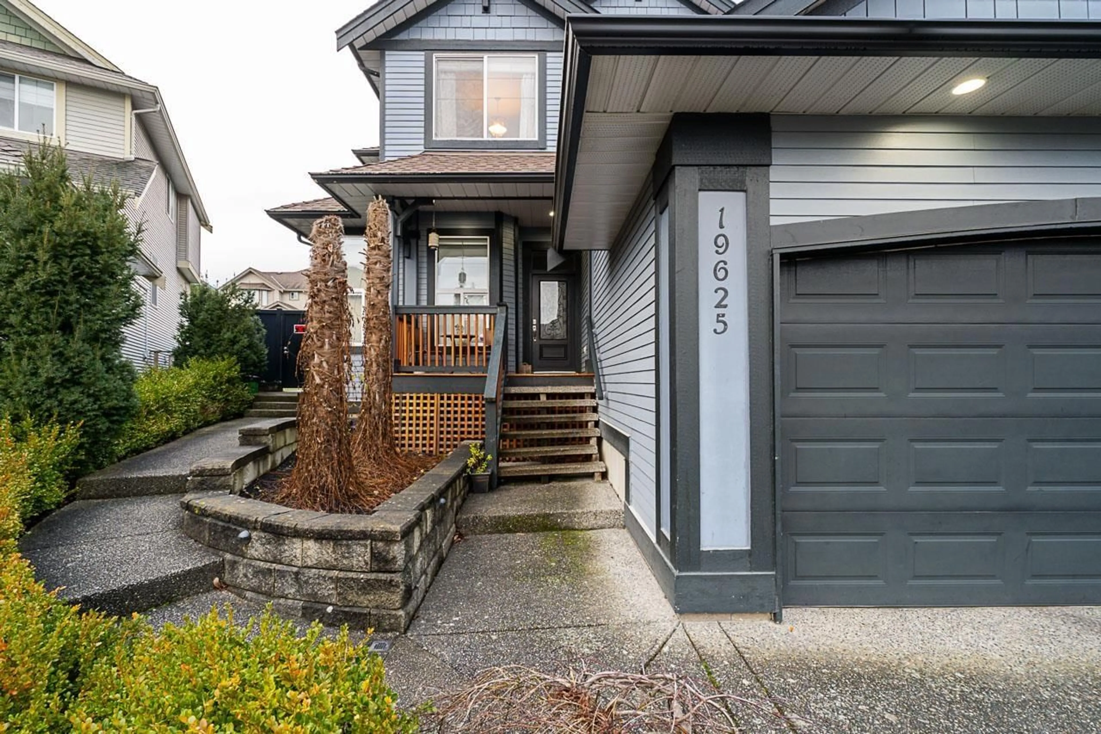 Unknown for 19625 68A, Langley British Columbia V2Y3H2