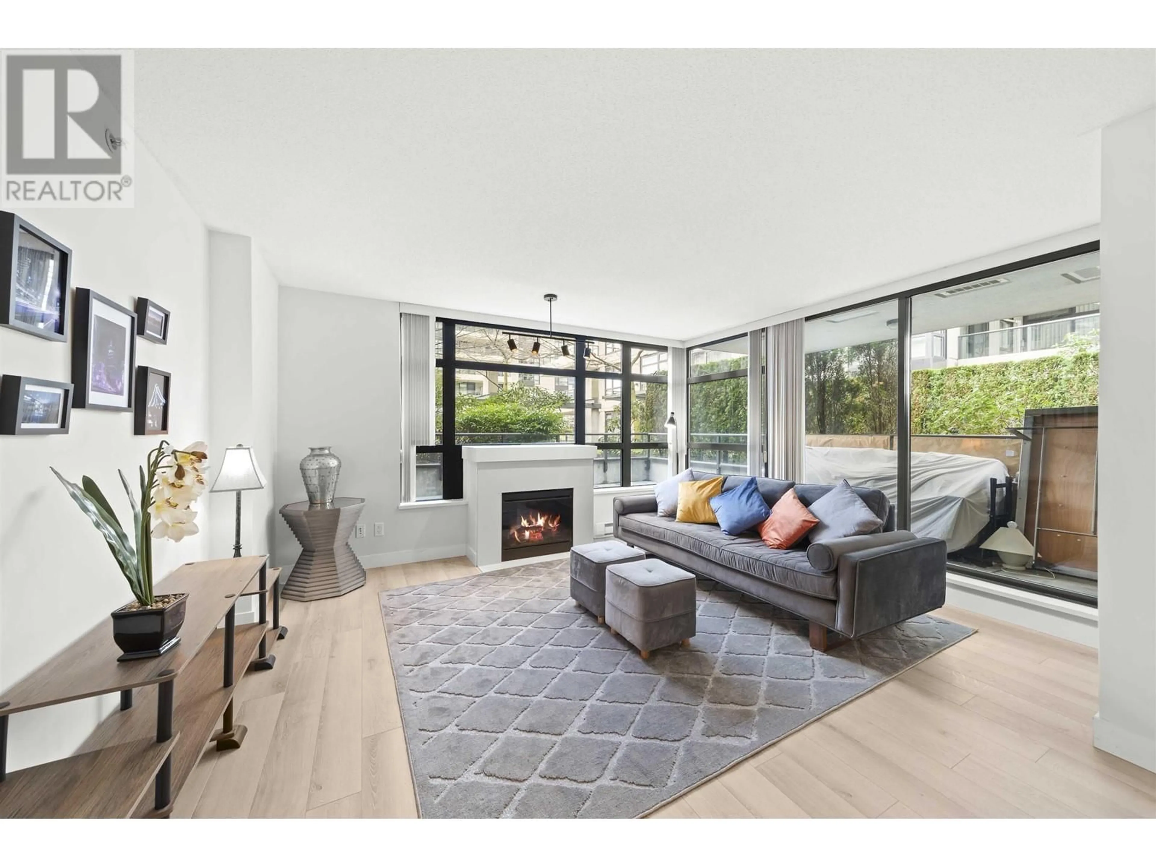Living room with furniture, unknown for 303 - 8180 LANSDOWNE ROAD, Richmond British Columbia V6X0B1