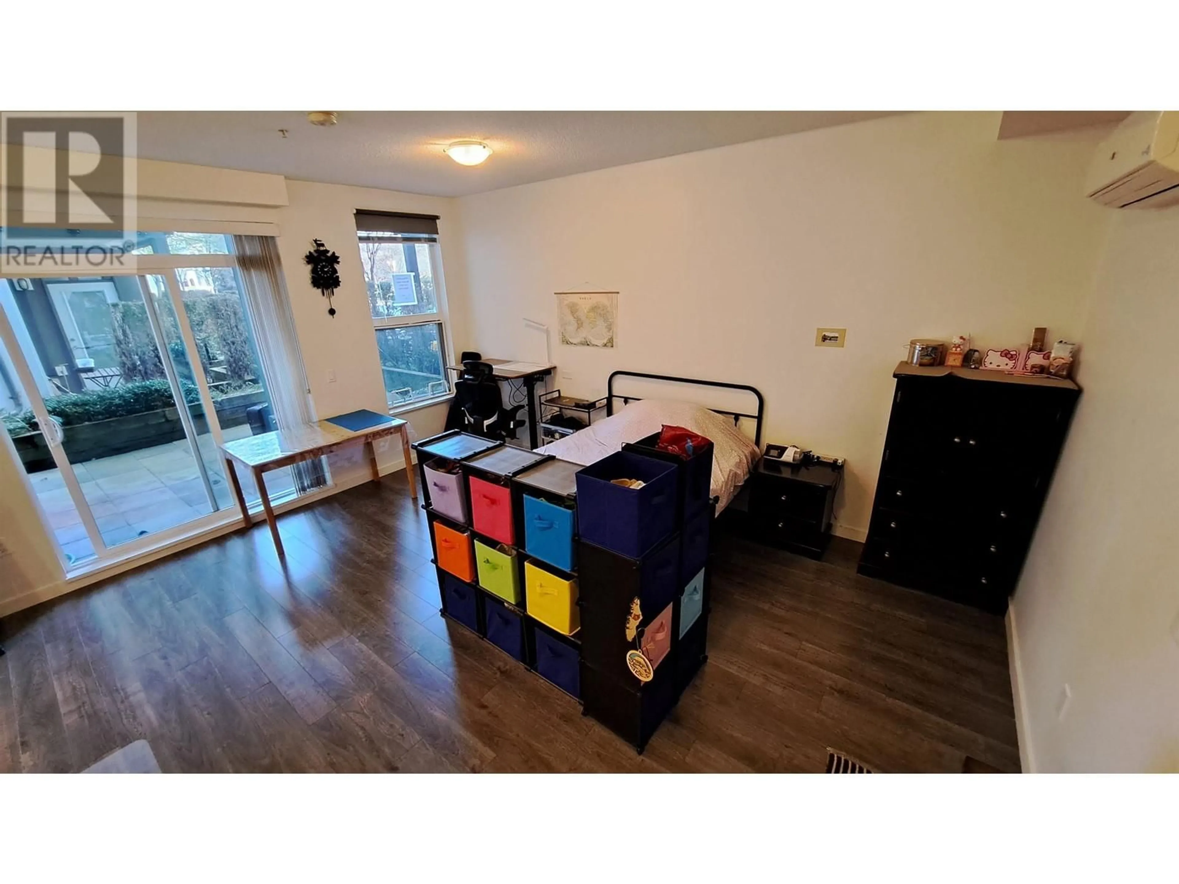 A pic of a room for 117 - 9399 ALEXANDRA ROAD, Richmond British Columbia V6X0L7