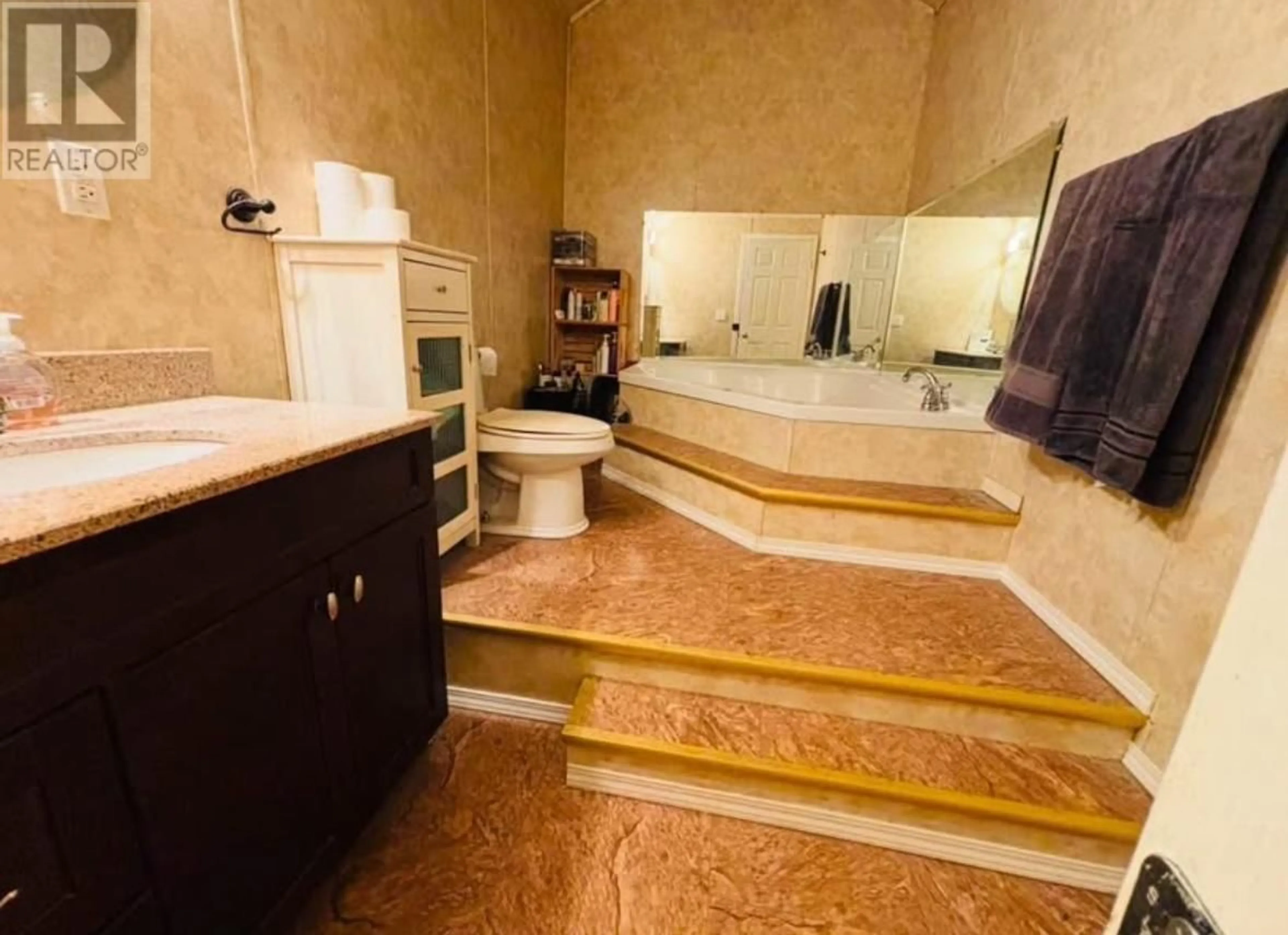 Standard bathroom, ceramic/tile floor for 4312 245 ROAD, South Peace British Columbia V1G0J4