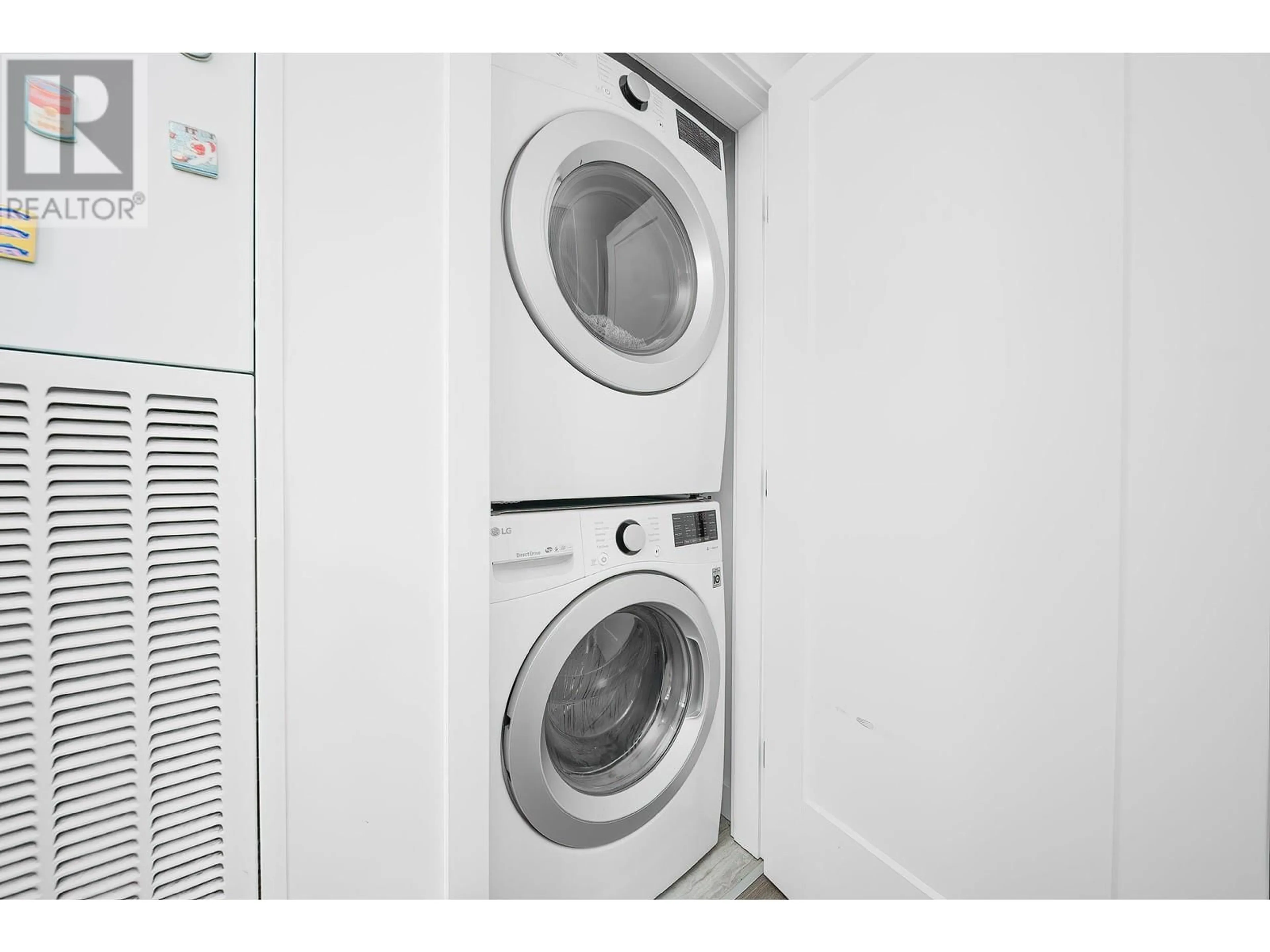 Laundry room for 1608 - 2351 BETA AVENUE, Burnaby British Columbia V5C0M2