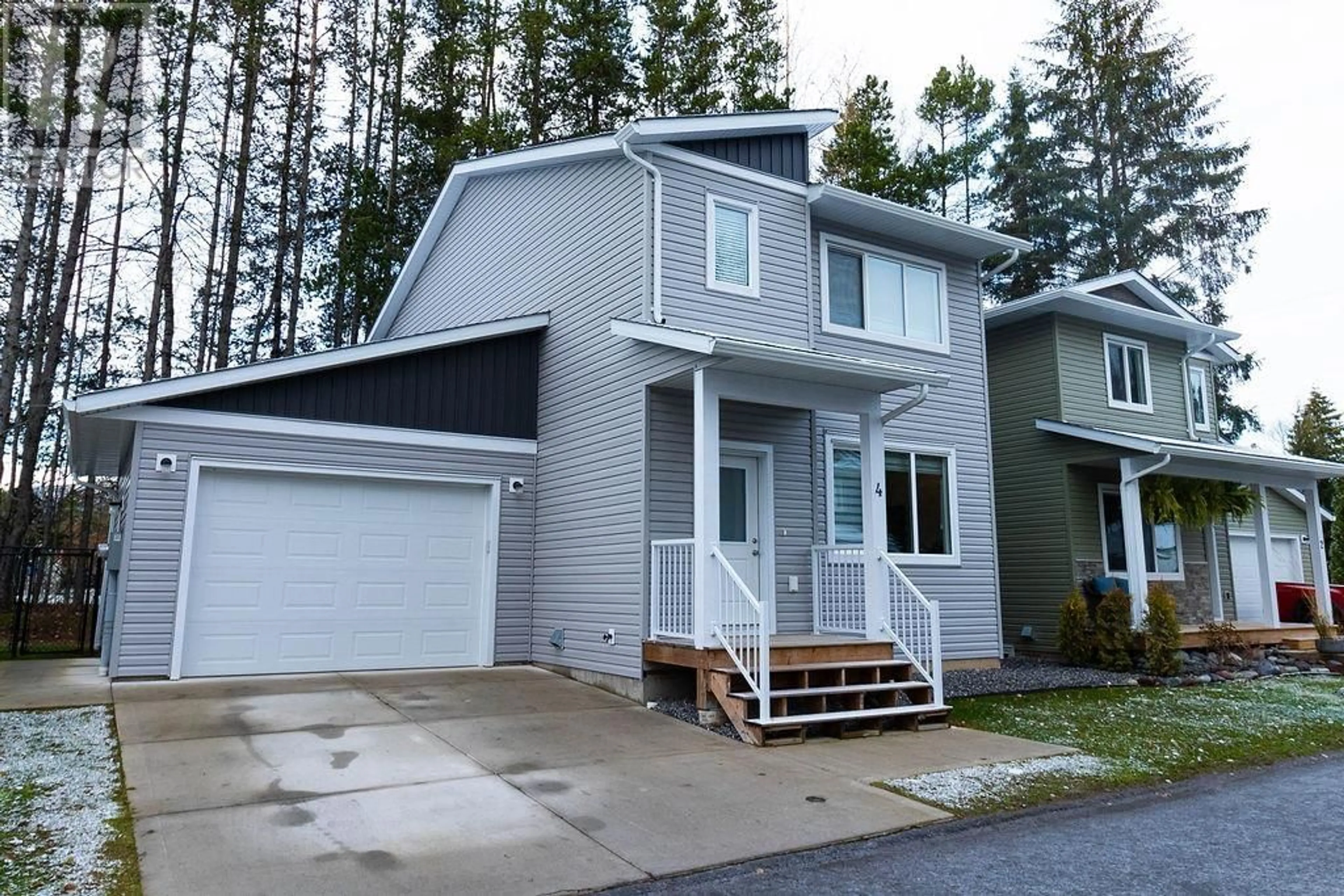 Home with vinyl exterior material, street for 4 - 4921 HALLIWELL AVENUE, Terrace British Columbia V8G2J7