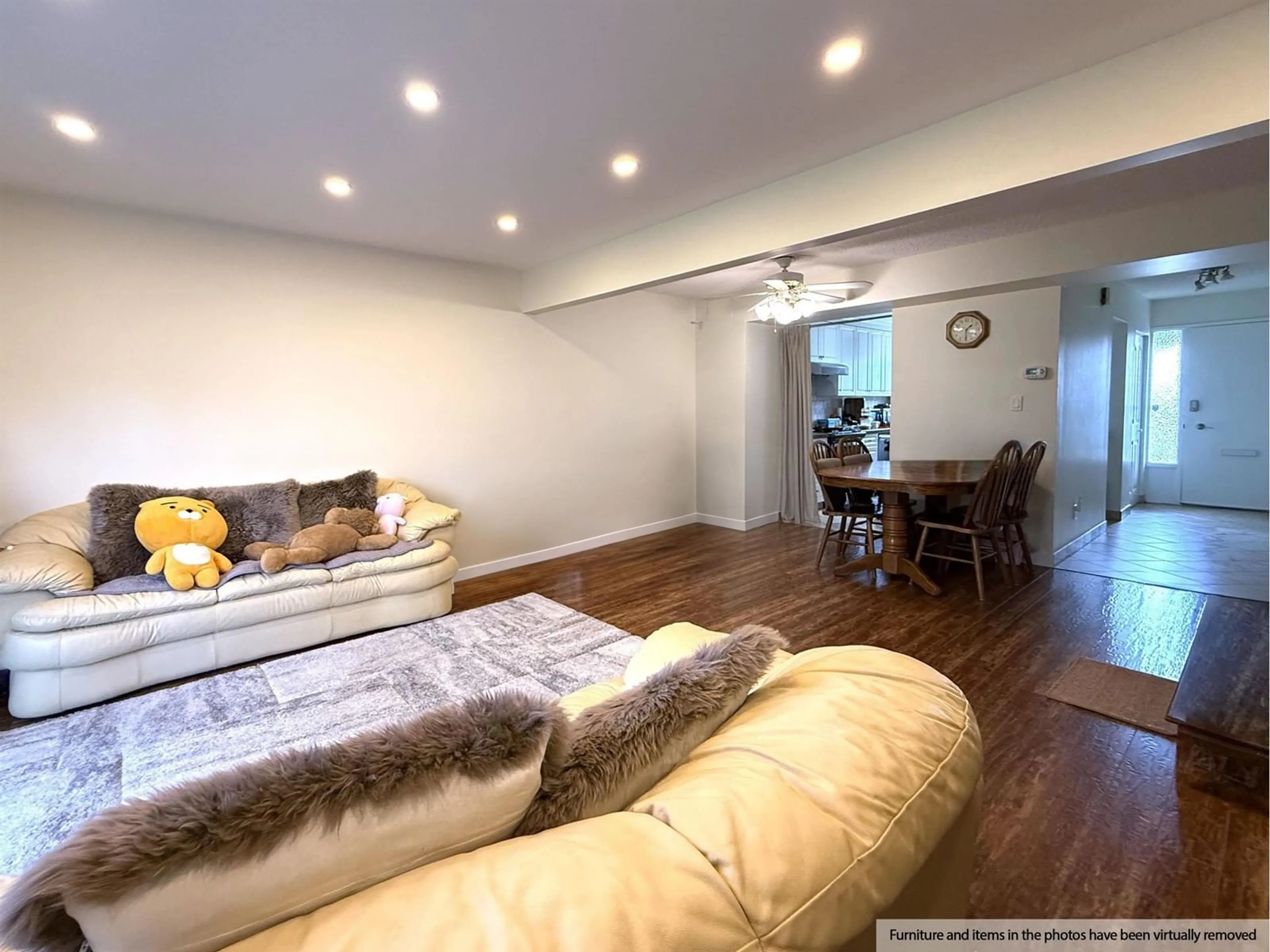 Living room with furniture, unknown for 78 - 10760 GUILDFORD, Surrey British Columbia V3R1W6