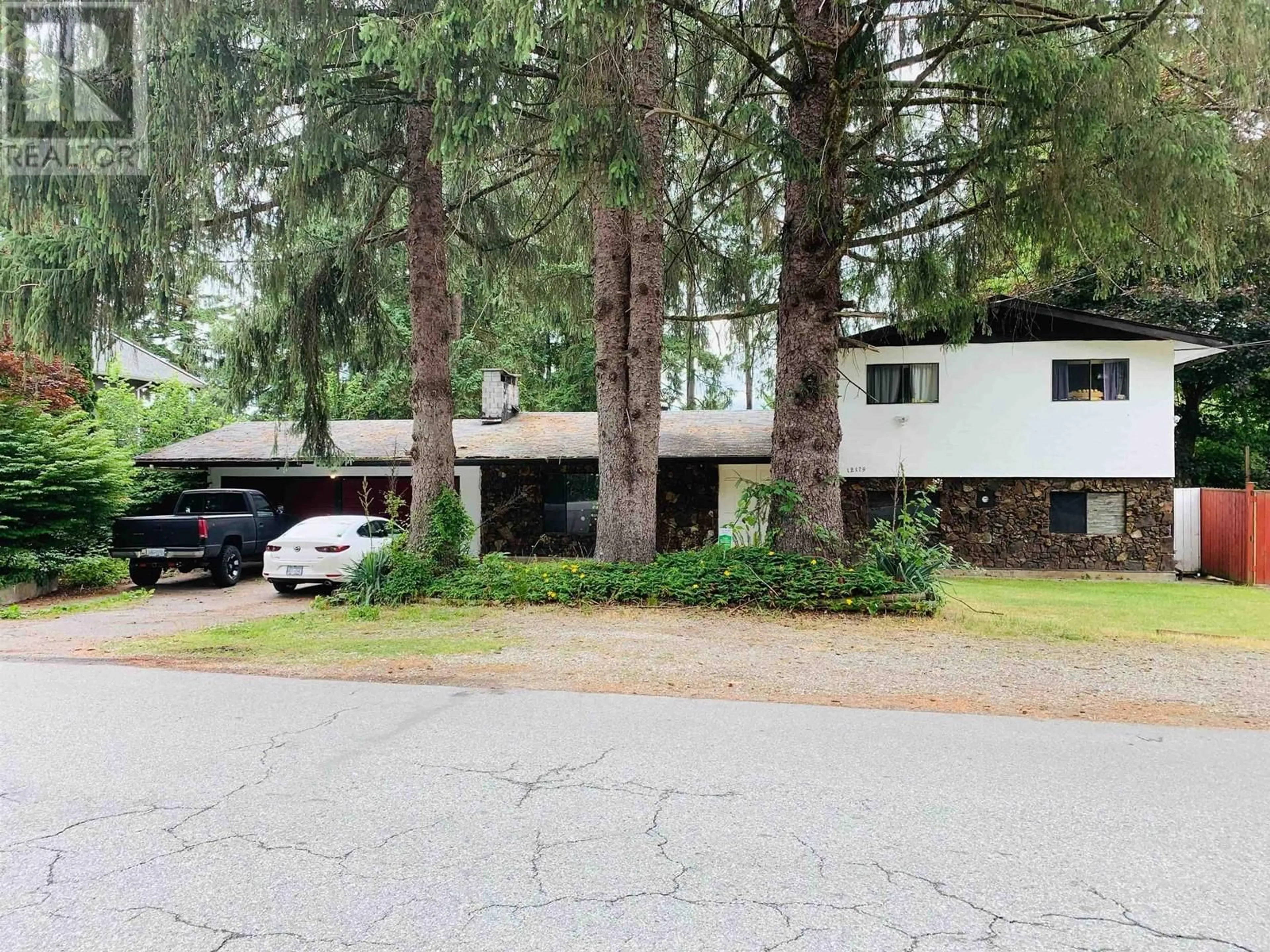 Home with vinyl exterior material, street for 12179 FLETCHER STREET, Maple Ridge British Columbia V2X6L1