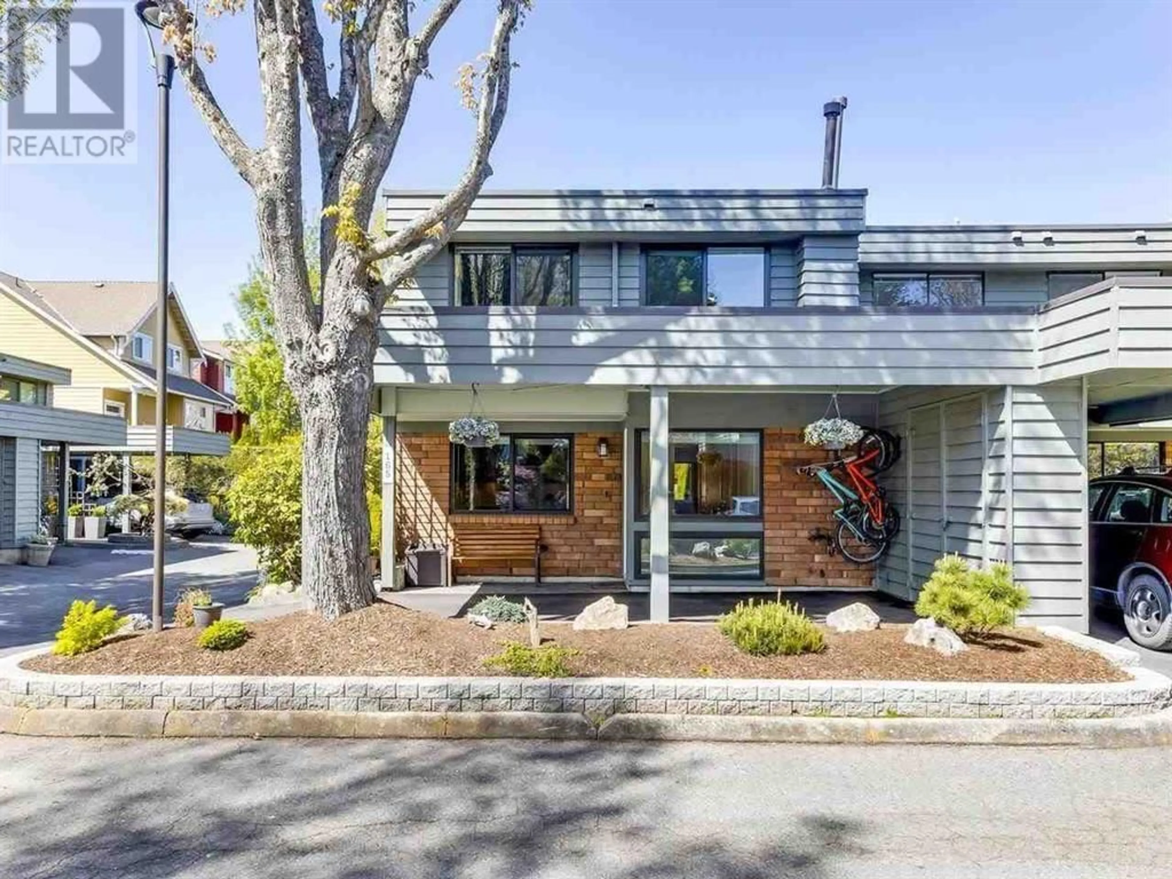 Home with brick exterior material, street for 165 - 3031 WILLIAMS ROAD, Richmond British Columbia V7E4G1