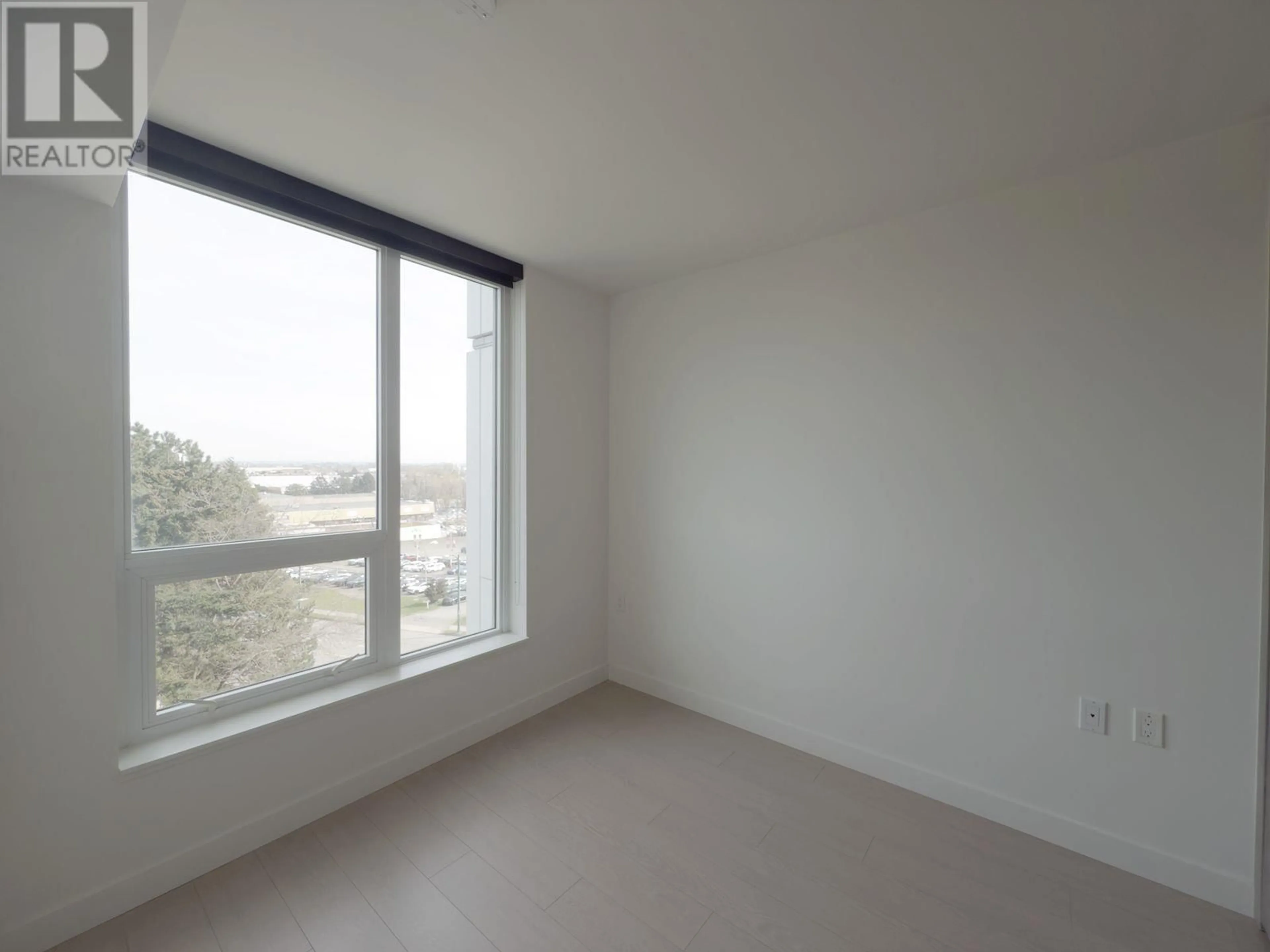 A pic of a room for 816 - 433 MARINE DRIVE, Vancouver British Columbia V5X0H5