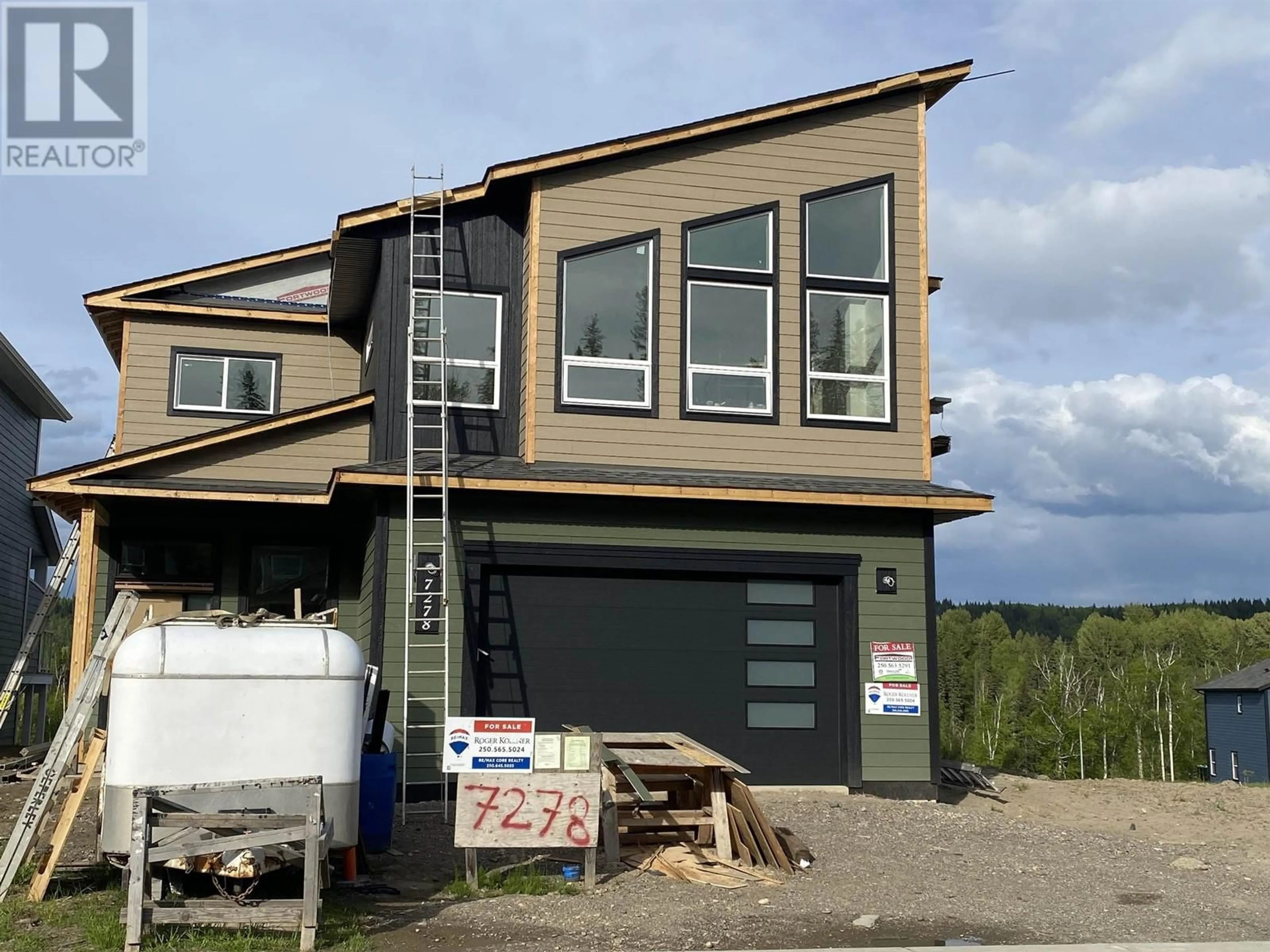 Home with vinyl exterior material, unknown for 7278 FOXRIDGE AVENUE, Prince George British Columbia V2N0H2