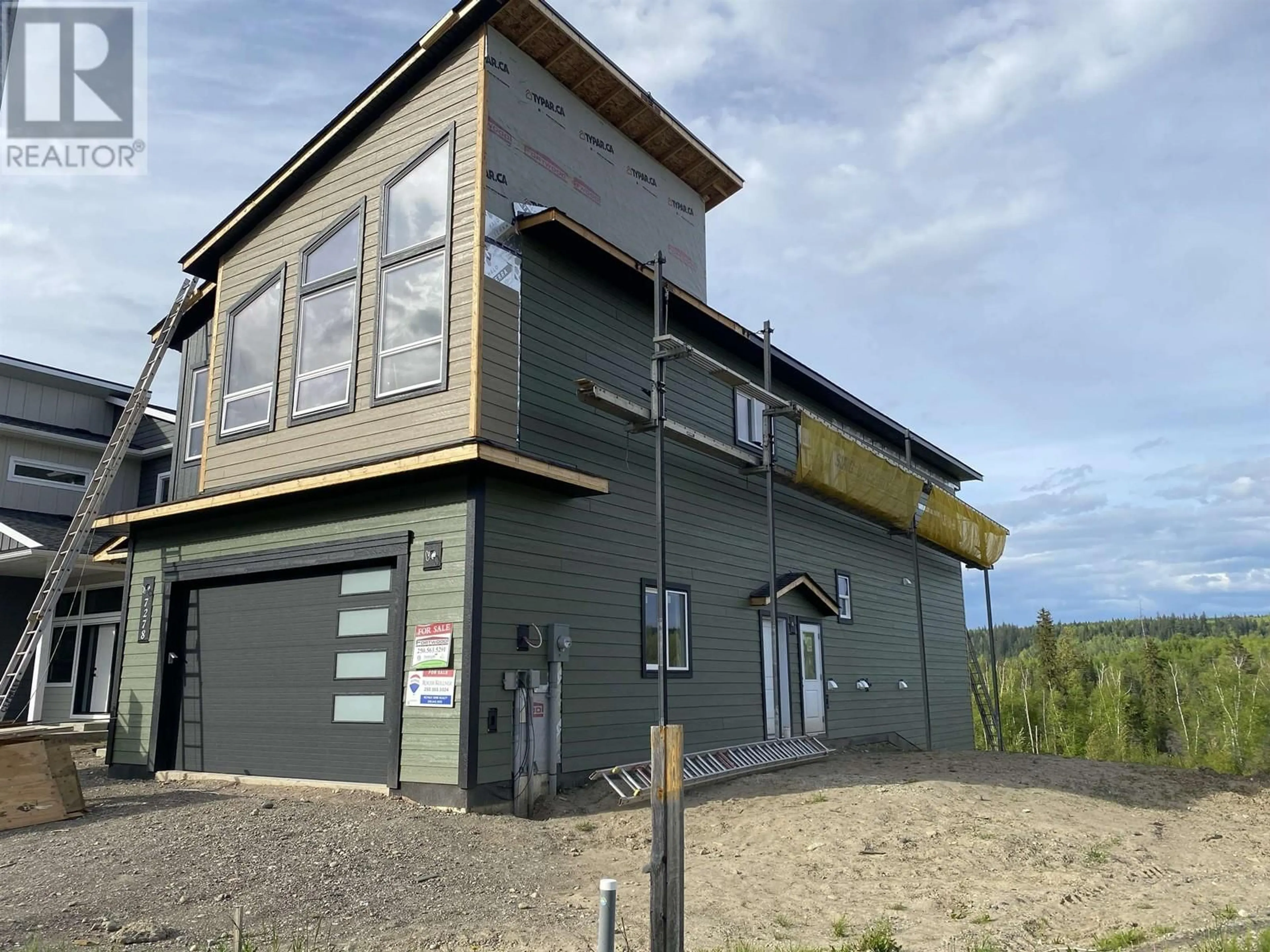 Home with vinyl exterior material, building for 7278 FOXRIDGE AVENUE, Prince George British Columbia V2N0H2