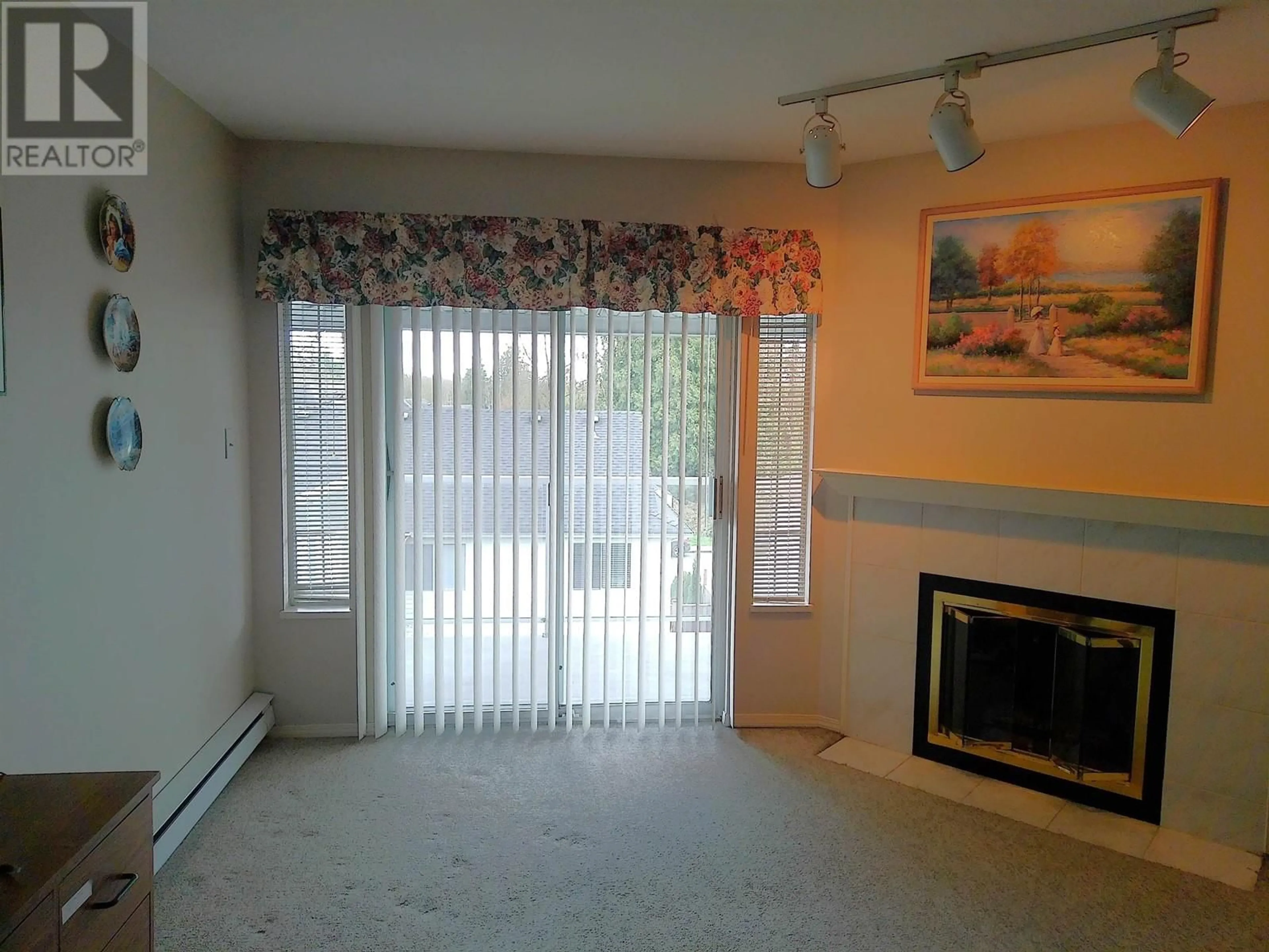 A pic of a room for 38 - 11502 BURNETT STREET, Maple Ridge British Columbia V2X0Y2