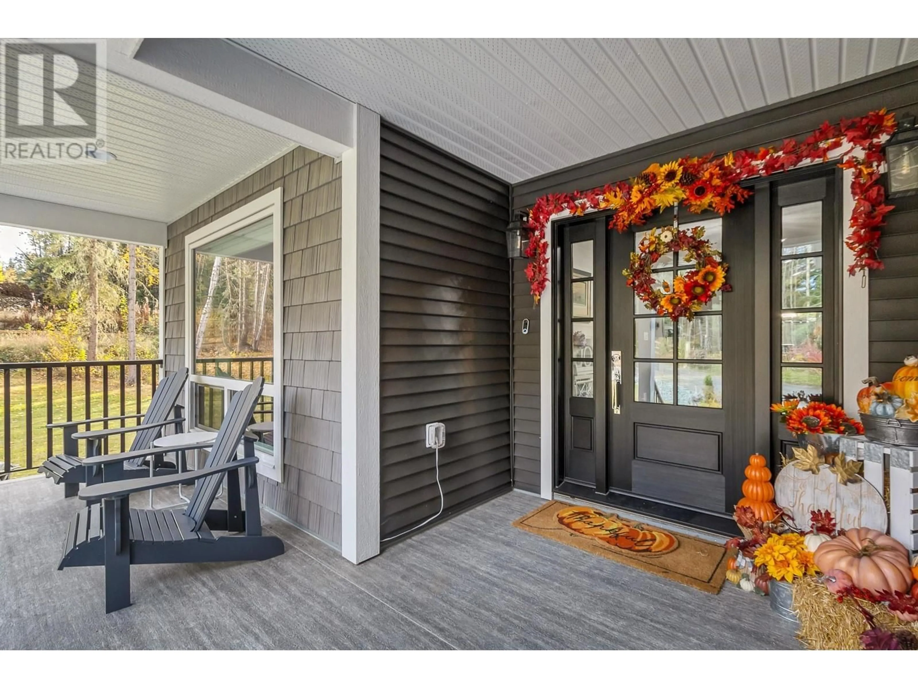 Indoor entryway for 8458 WESTCREST DRIVE, Prince George British Columbia V2M7C8