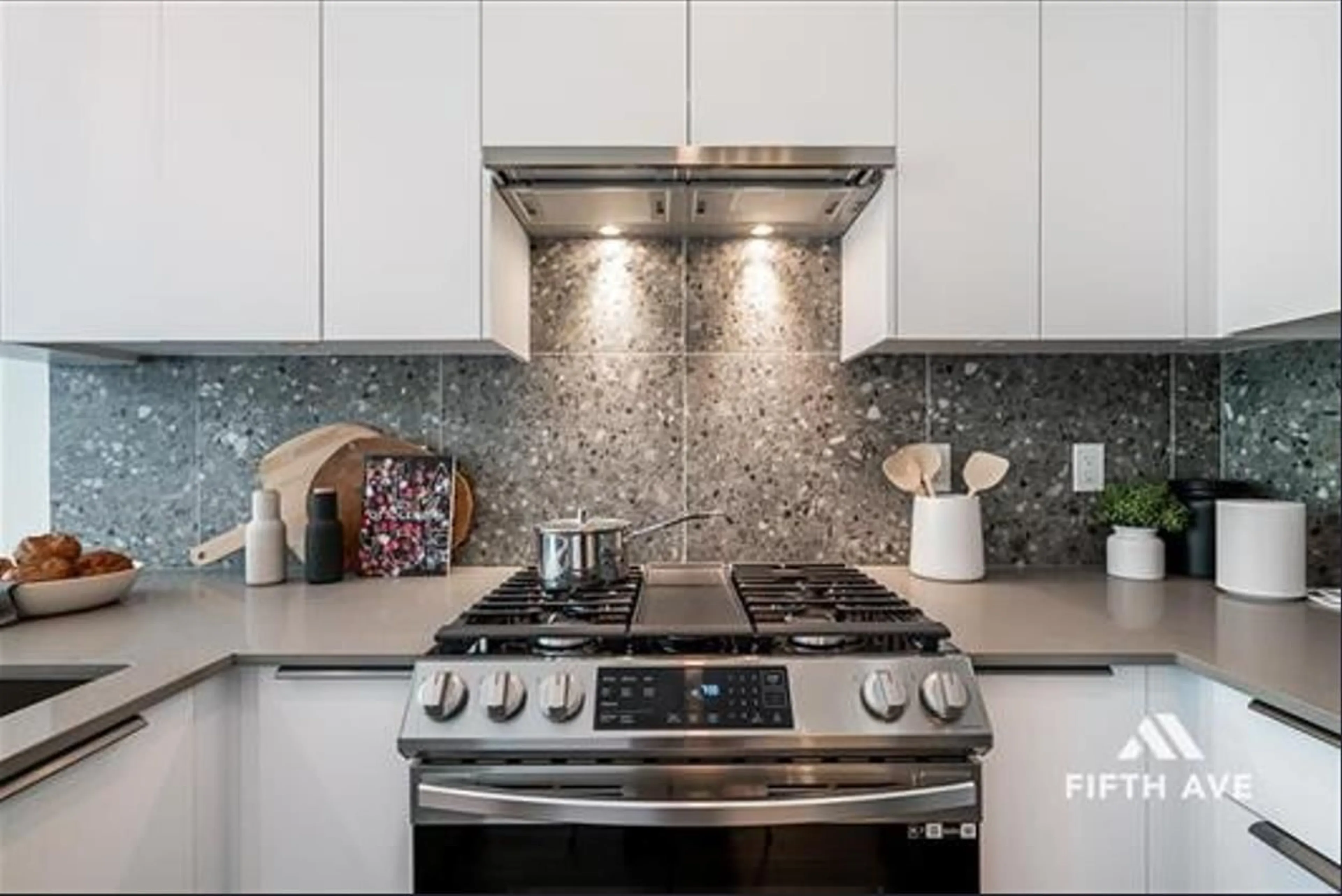 Contemporary kitchen, ceramic/tile floor for 307 - 7936 206, Langley British Columbia V2Y1X6