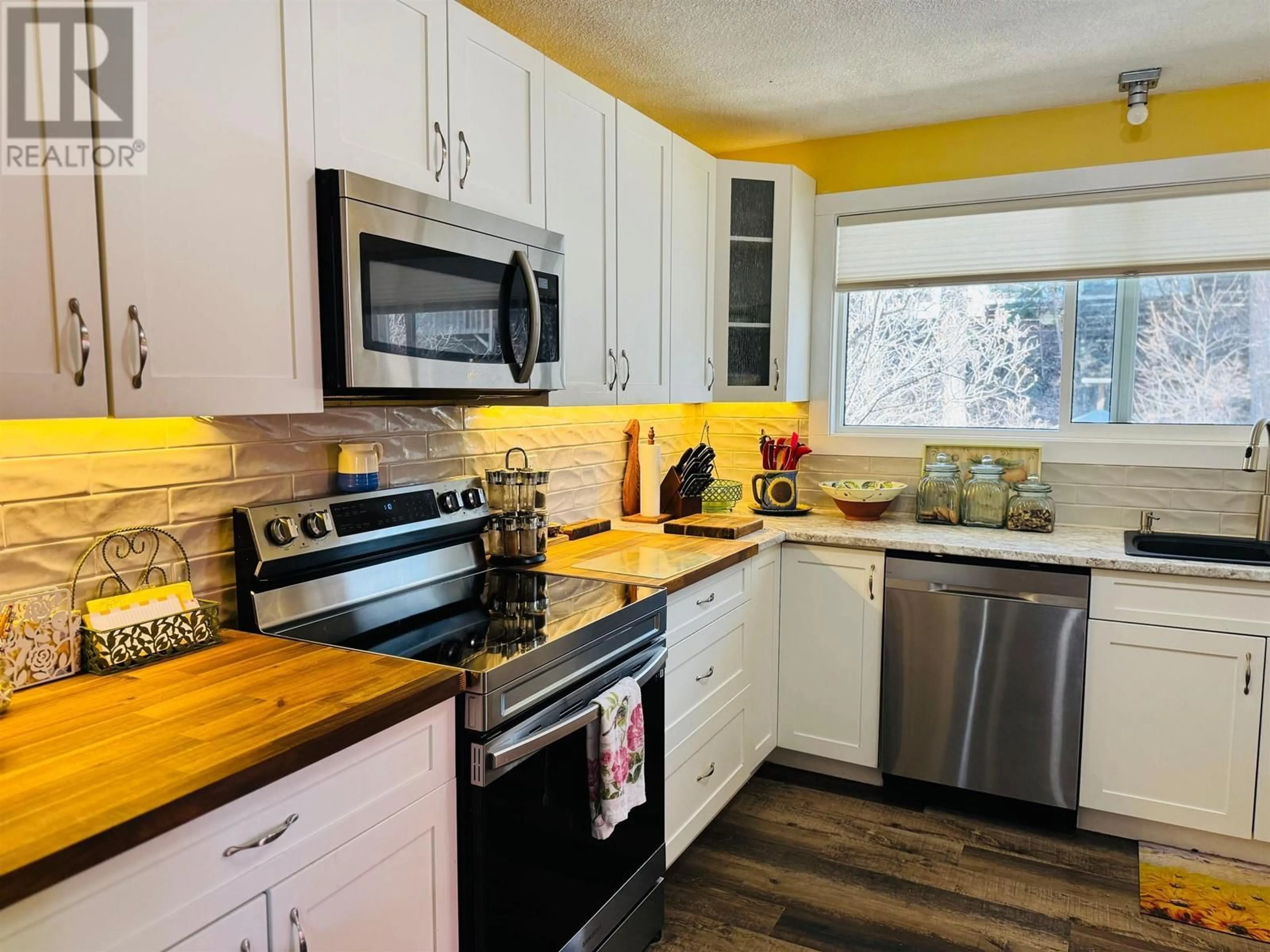 Unknown for 1250 ELEVENTH AVENUE, Williams Lake British Columbia V2G2N2