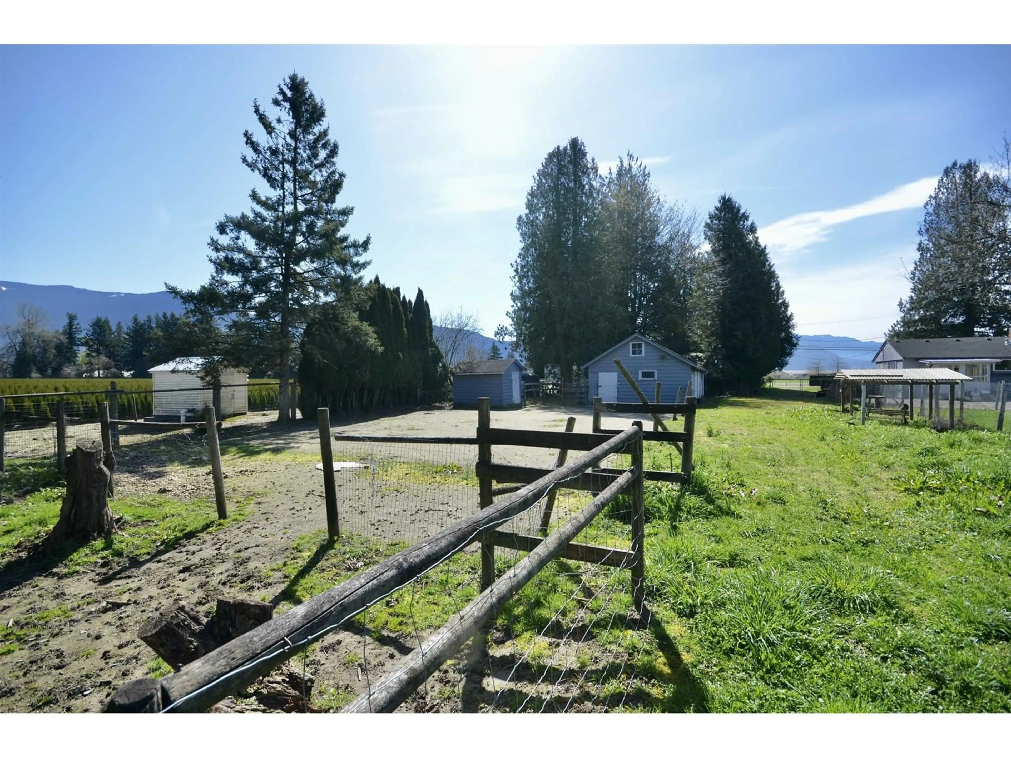 A pic from outside/outdoor area/front of a property/back of a property/a pic from drone, mountain view for 48821 YALE ROAD, Chilliwack British Columbia V4Z0B1