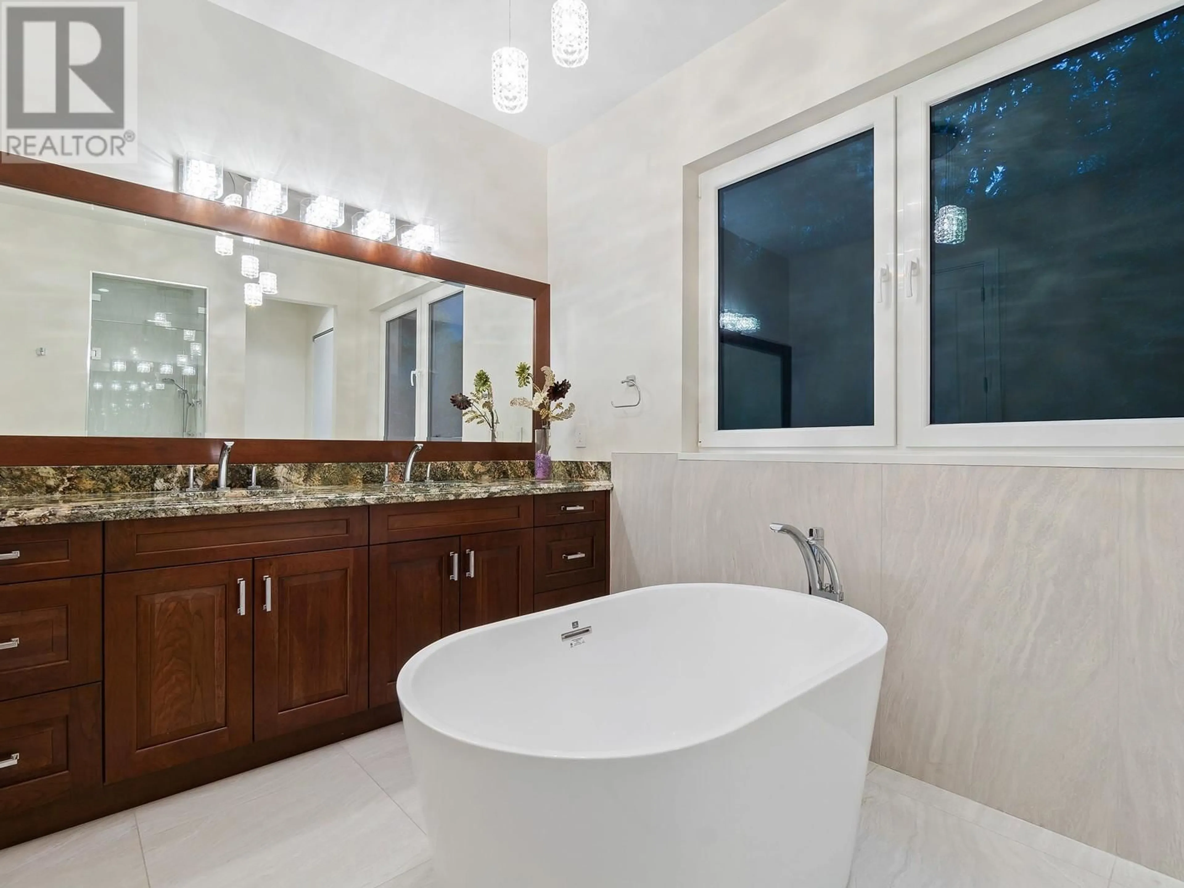 Contemporary bathroom, ceramic/tile floor for 1760 29TH STREET, West Vancouver British Columbia V7V4M8