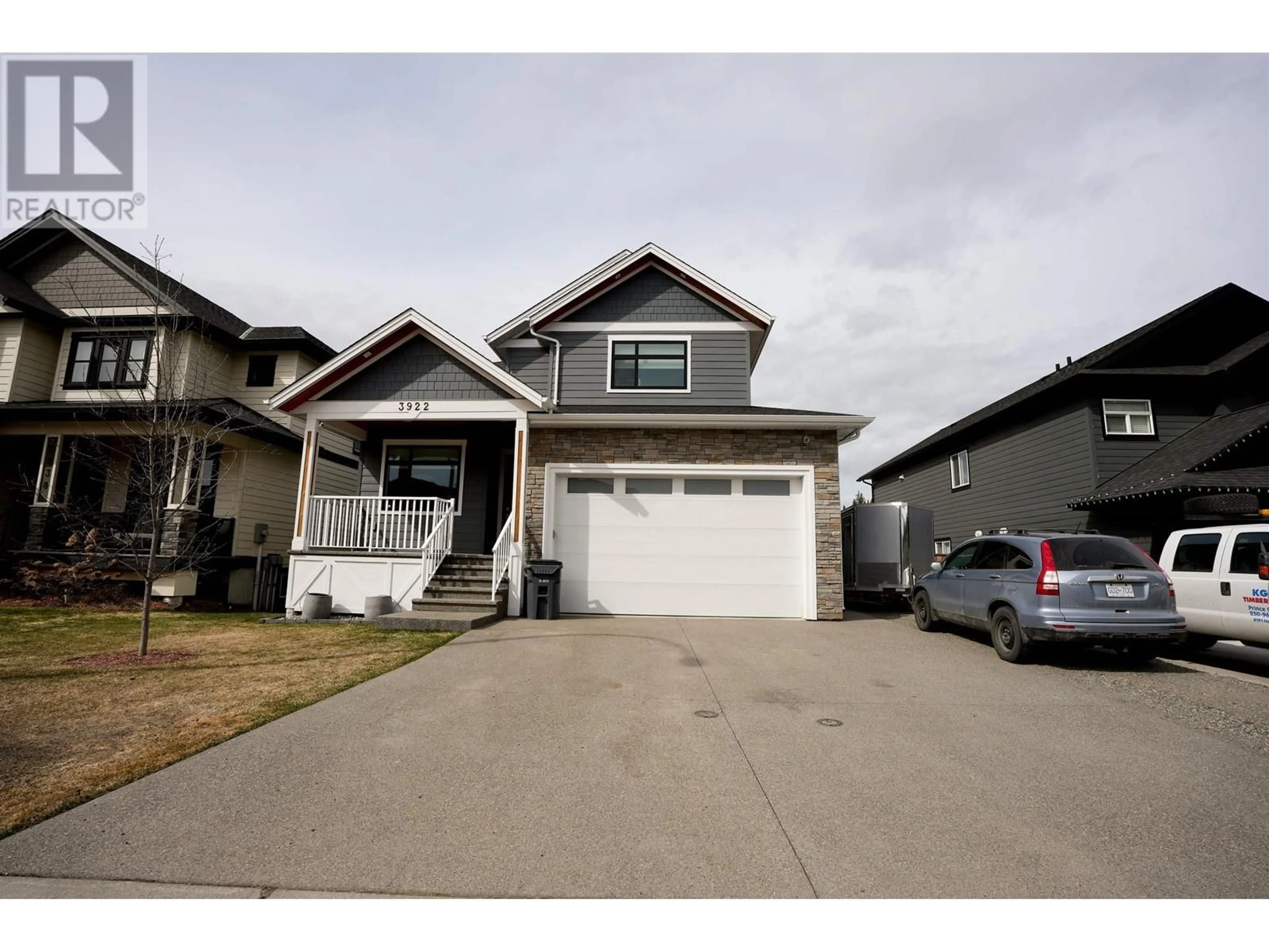 Home with vinyl exterior material, street for 3922 AREND DRIVE, Prince George British Columbia V2K0B1