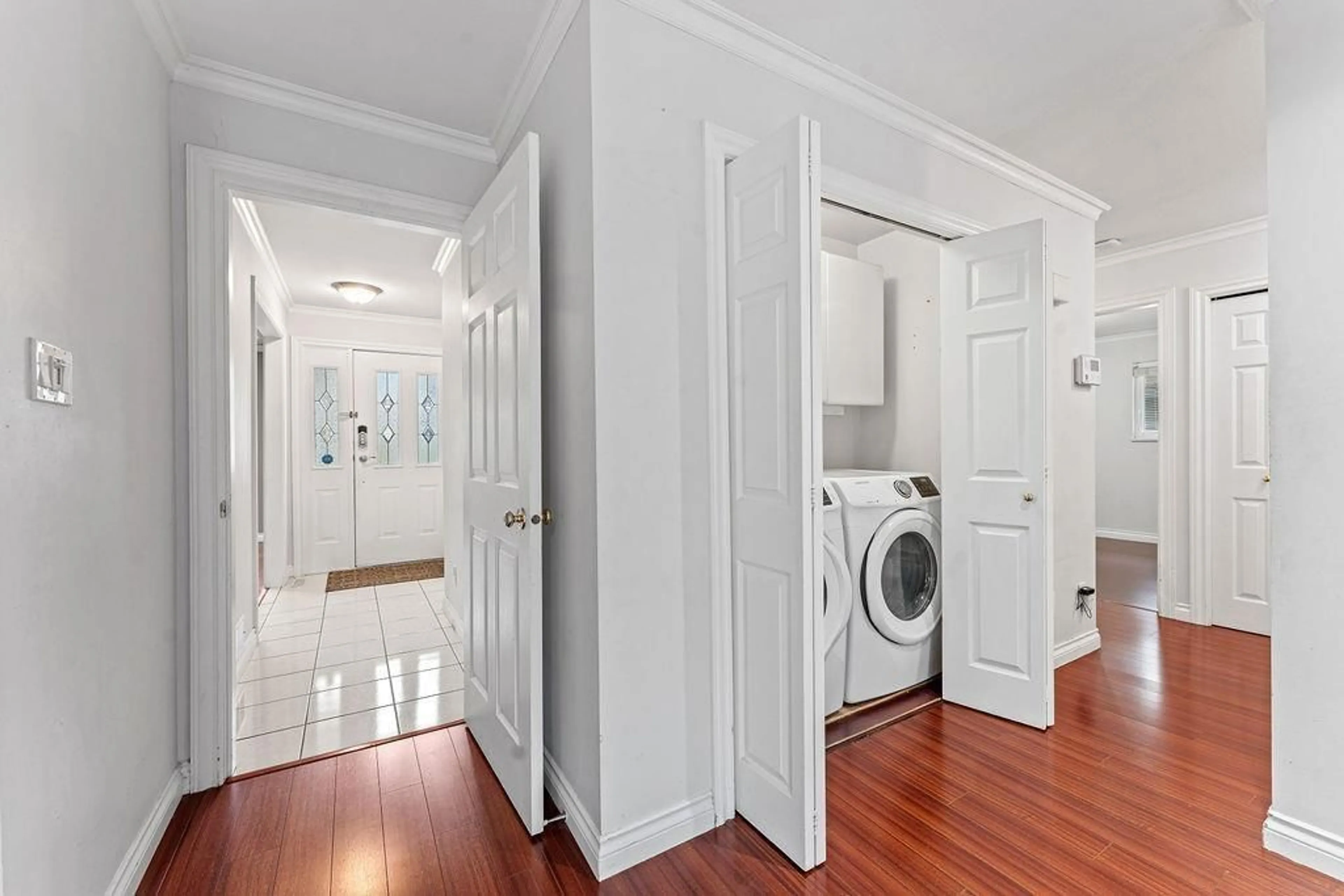 Laundry room for 15473 27A, Surrey British Columbia V4P1G1