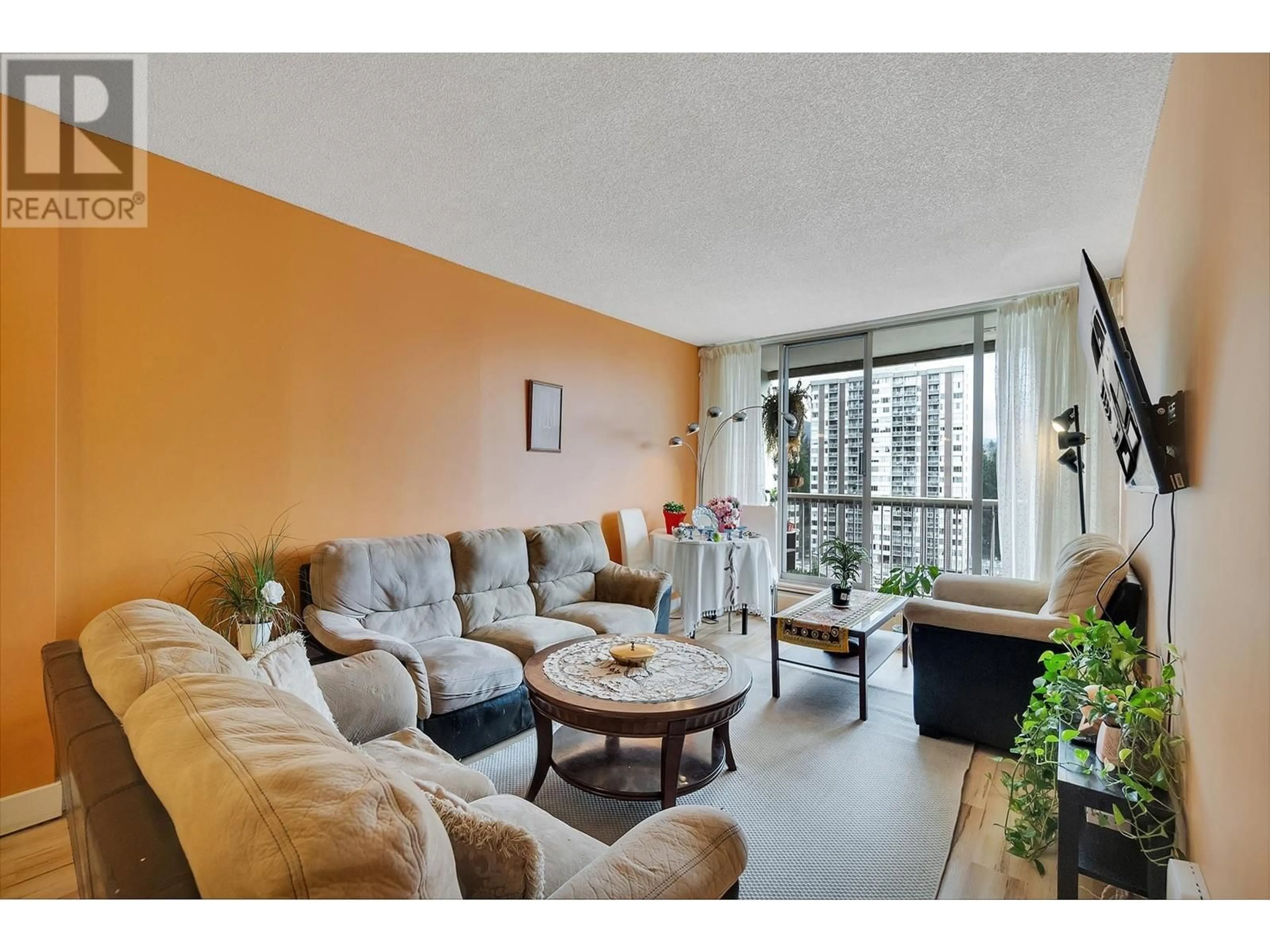 Living room with furniture, unknown for 1006 - 2020 FULLERTON AVENUE, North Vancouver British Columbia V7P3G3