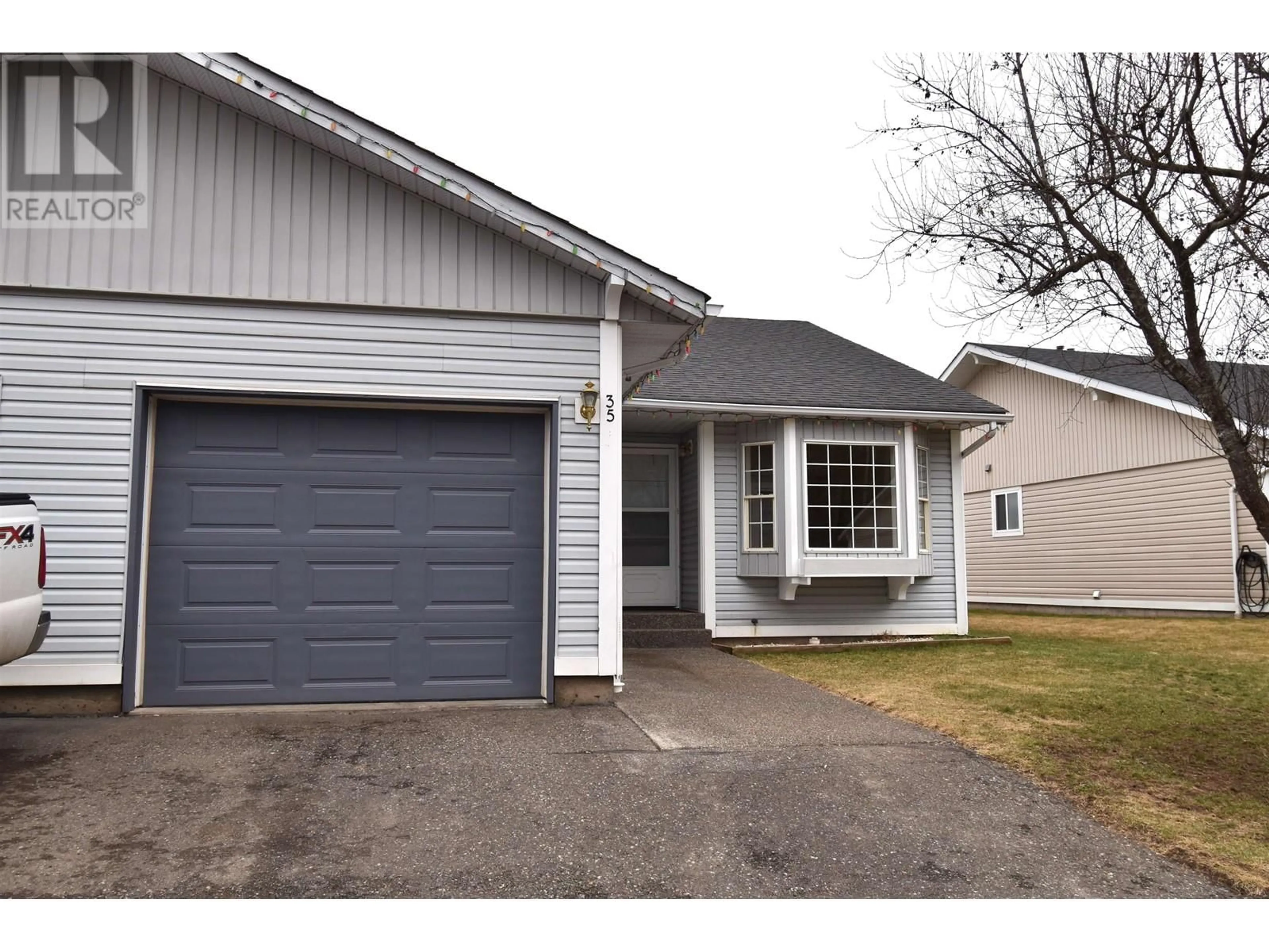 Indoor garage for 35 - 1205 MONTREAL STREET, Smithers British Columbia V0J2N0