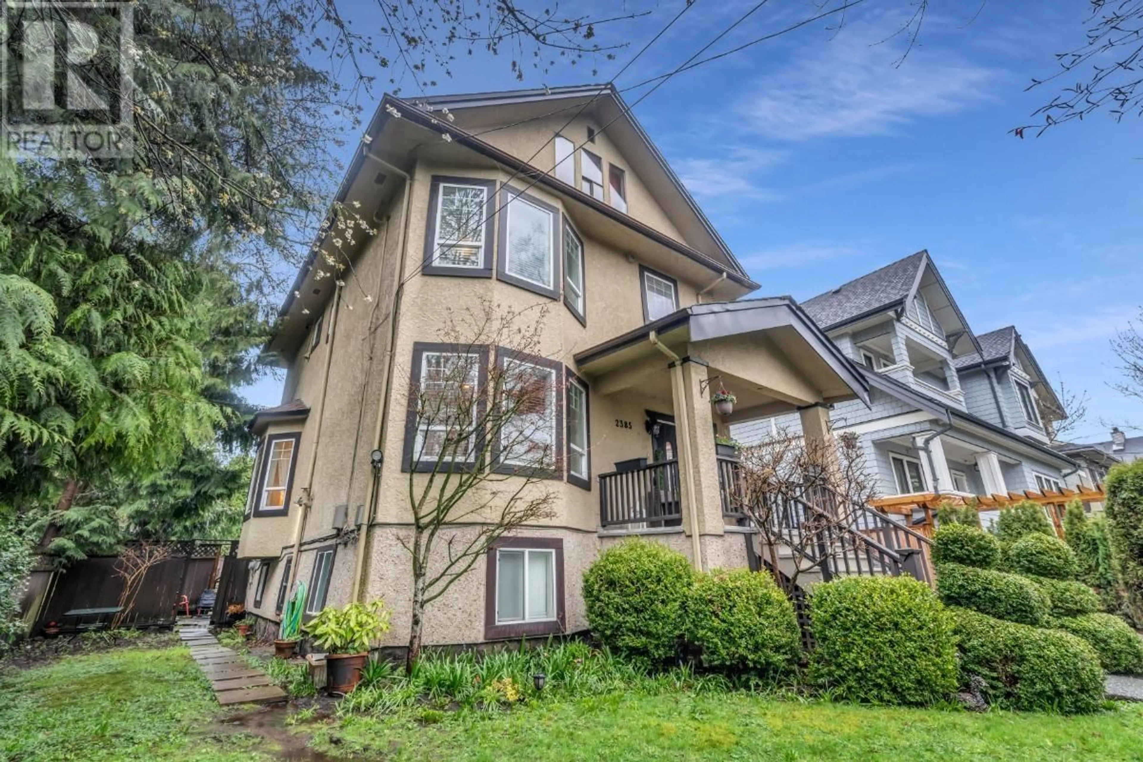 Unknown for 2385 7TH AVENUE, Vancouver British Columbia V6K1Y4