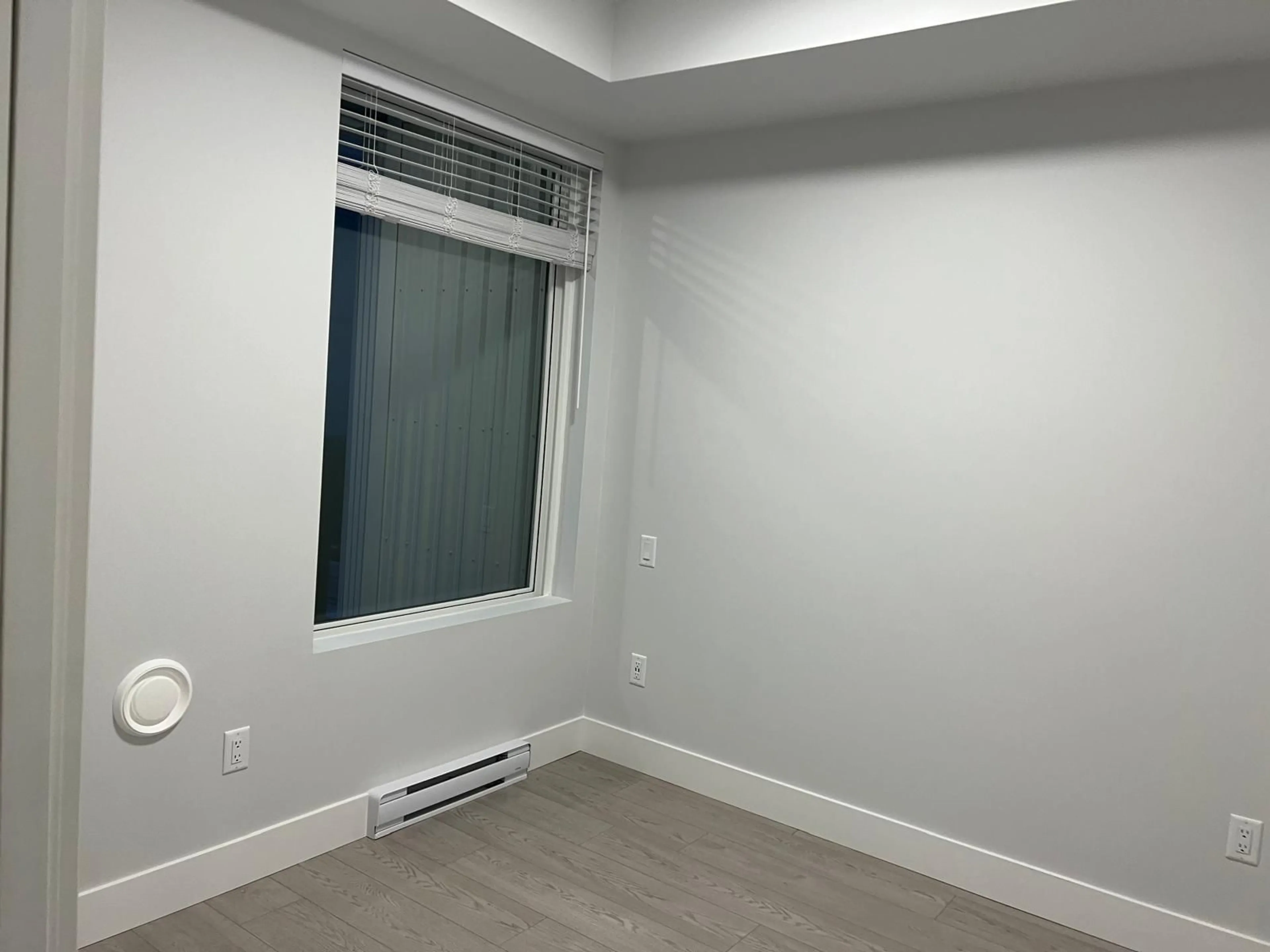 A pic of a room for 322 - 20360 LOGAN, Langley British Columbia V3A0P5