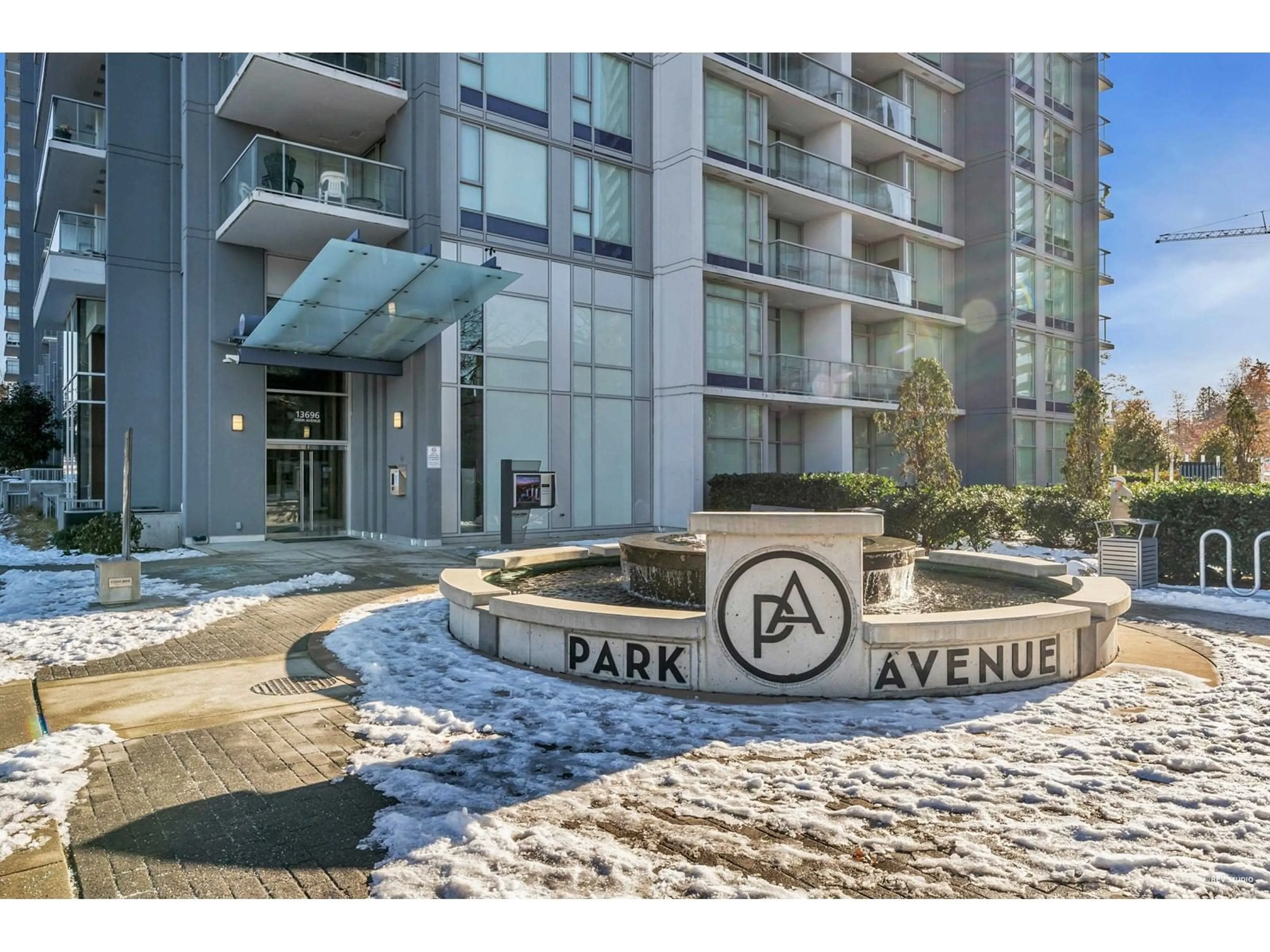 Indoor foyer for 3511 - 13696 100, Surrey British Columbia V3T0L5