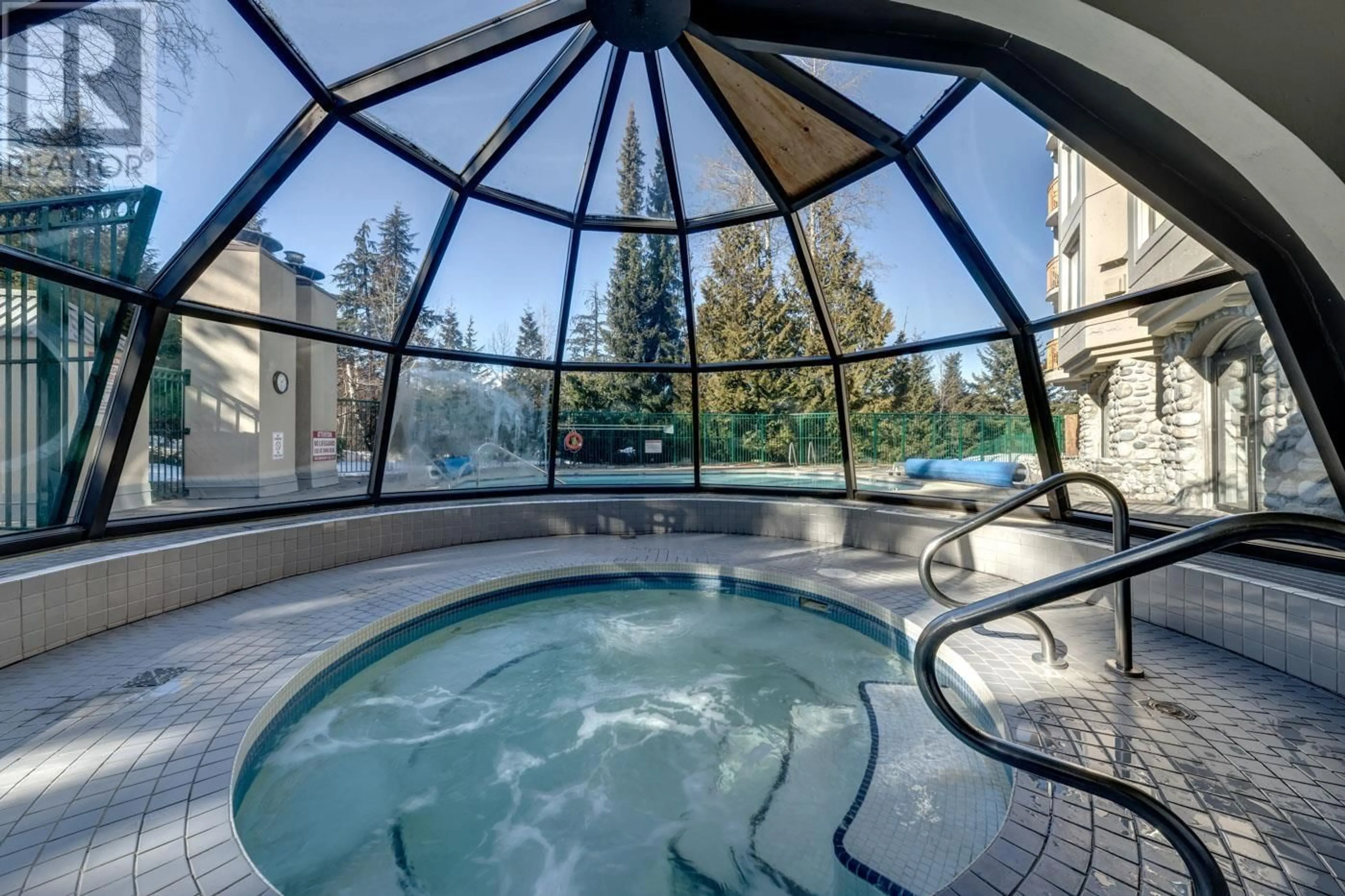 Pool for 418 - 4809 SPEARHEAD DRIVE, Whistler British Columbia V0N1B4