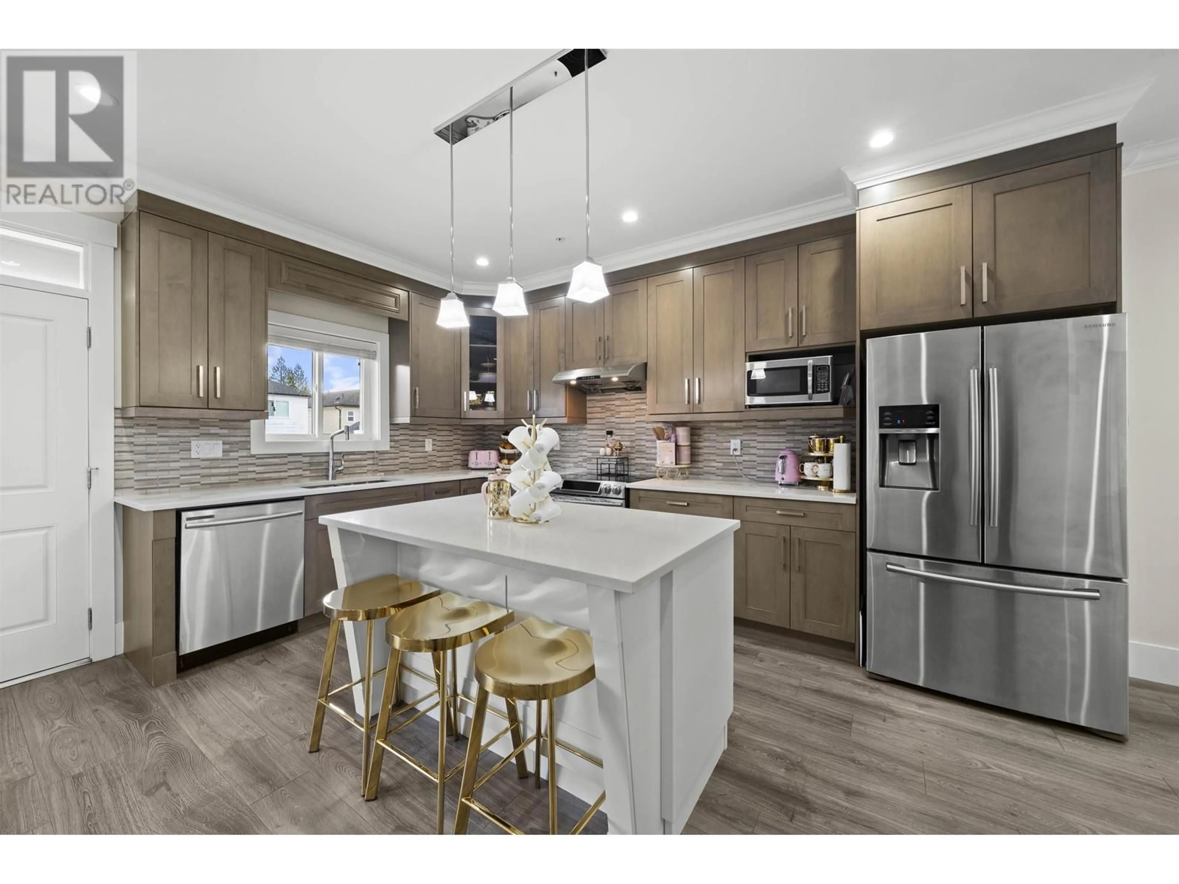 Open concept kitchen, unknown for 24310 102 AVENUE, Maple Ridge British Columbia V2W0C2
