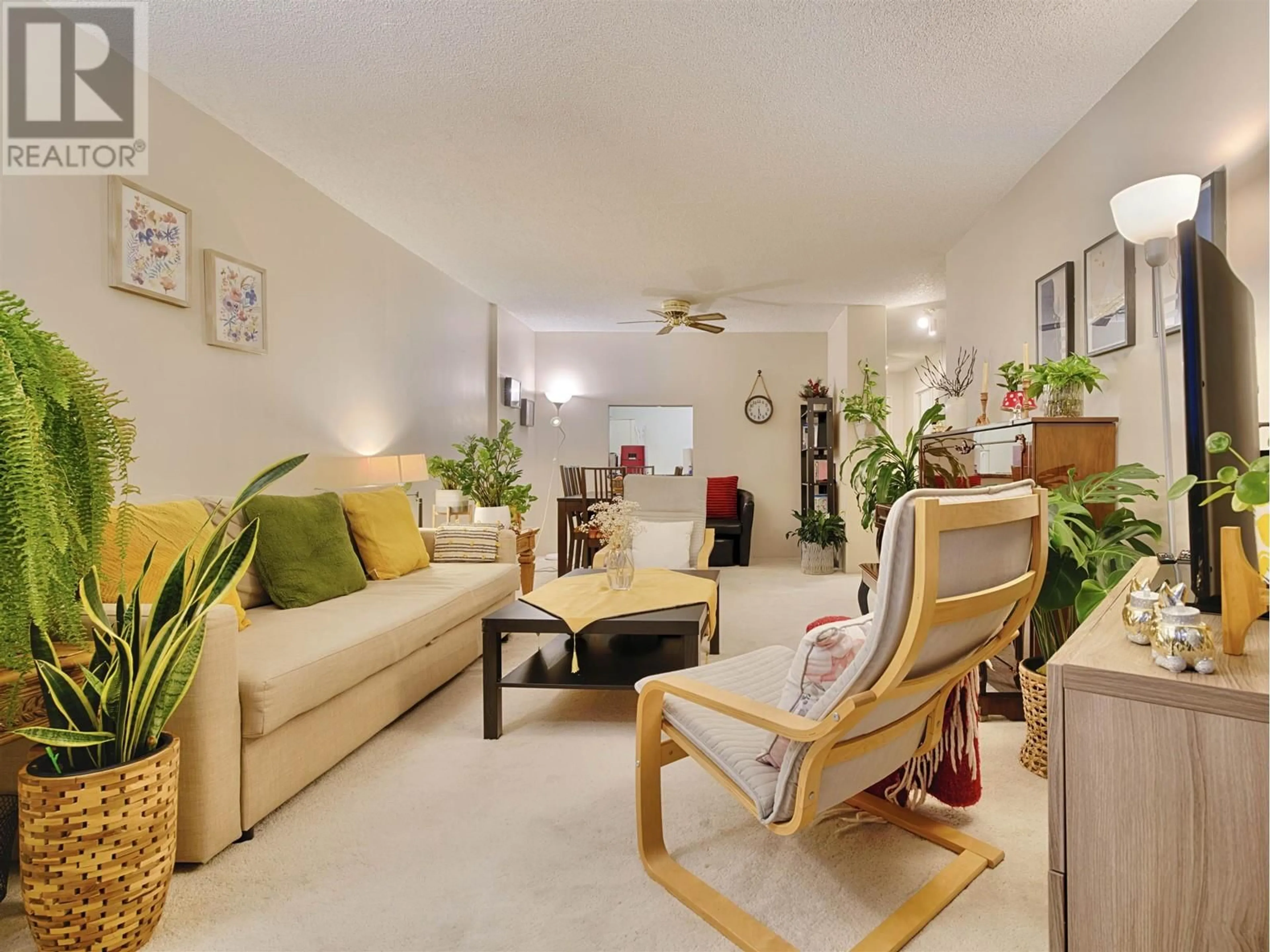 Living room with furniture, unknown for 1205 - 2020 FULLERTON AVENUE, North Vancouver British Columbia V7P3G3