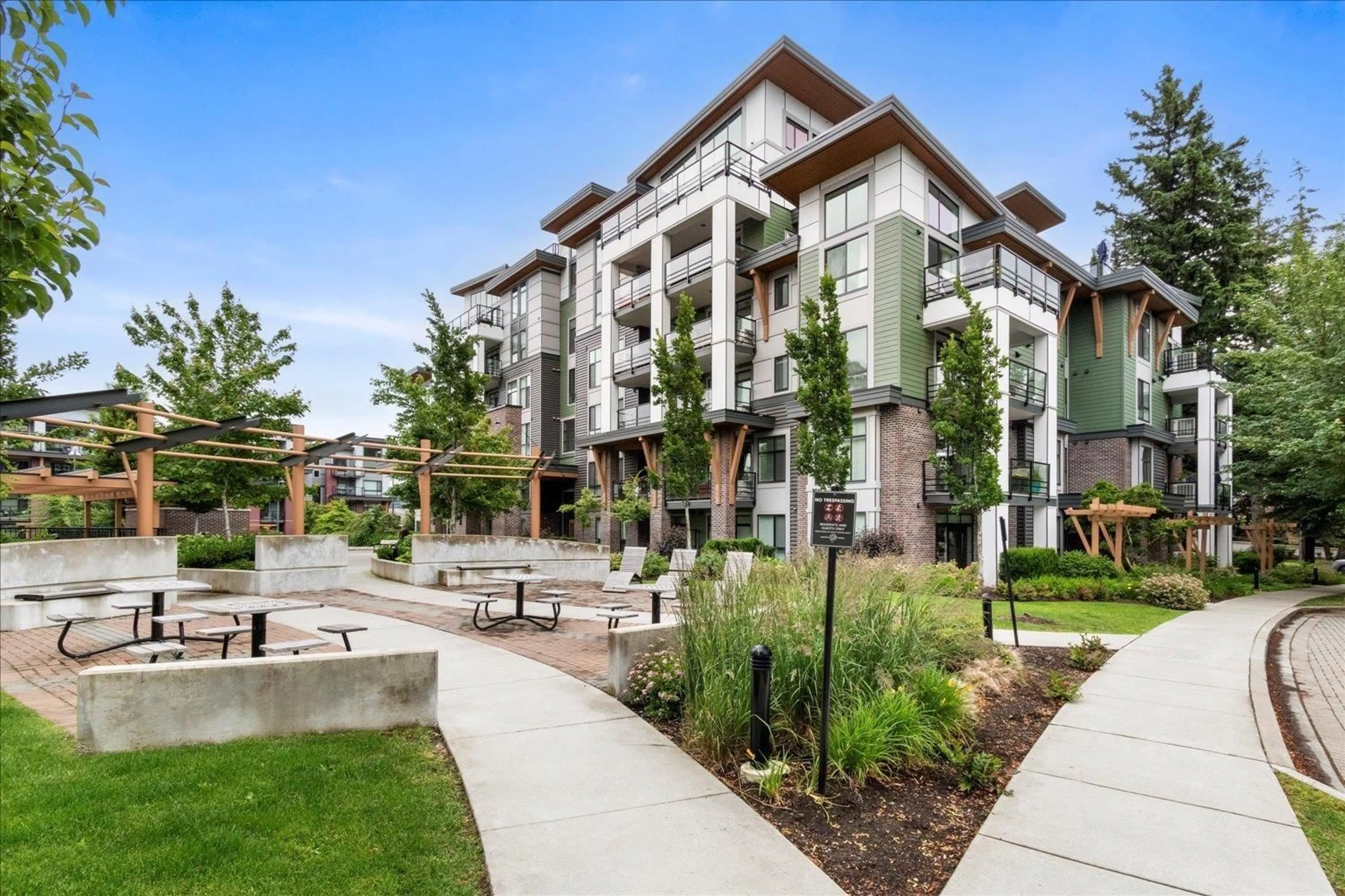 Patio, unknown for 202 - 45510 MARKET WAY, Chilliwack British Columbia V2R6E1