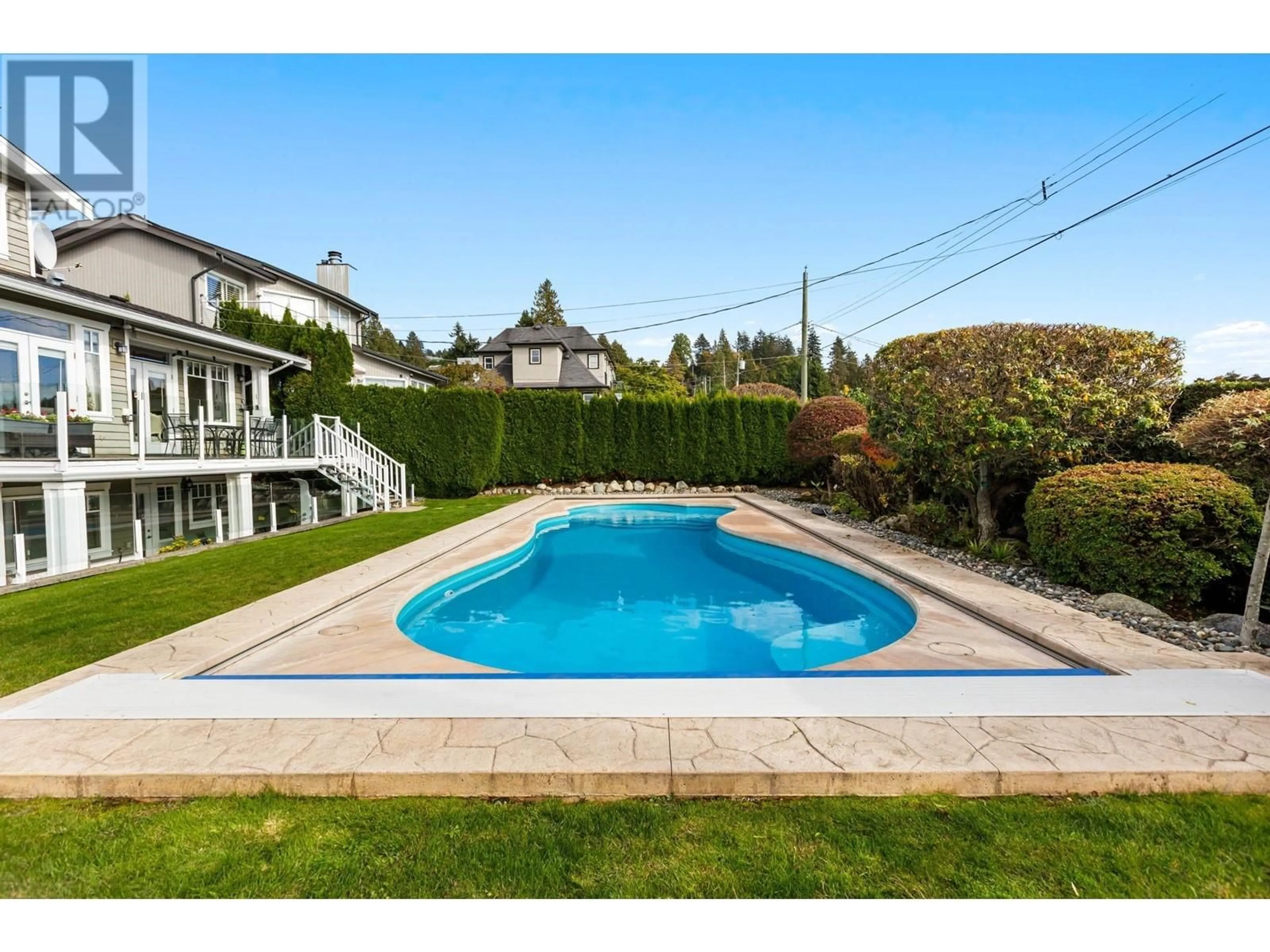 Pool for 1197 FULTON AVENUE, West Vancouver British Columbia V7T1N4