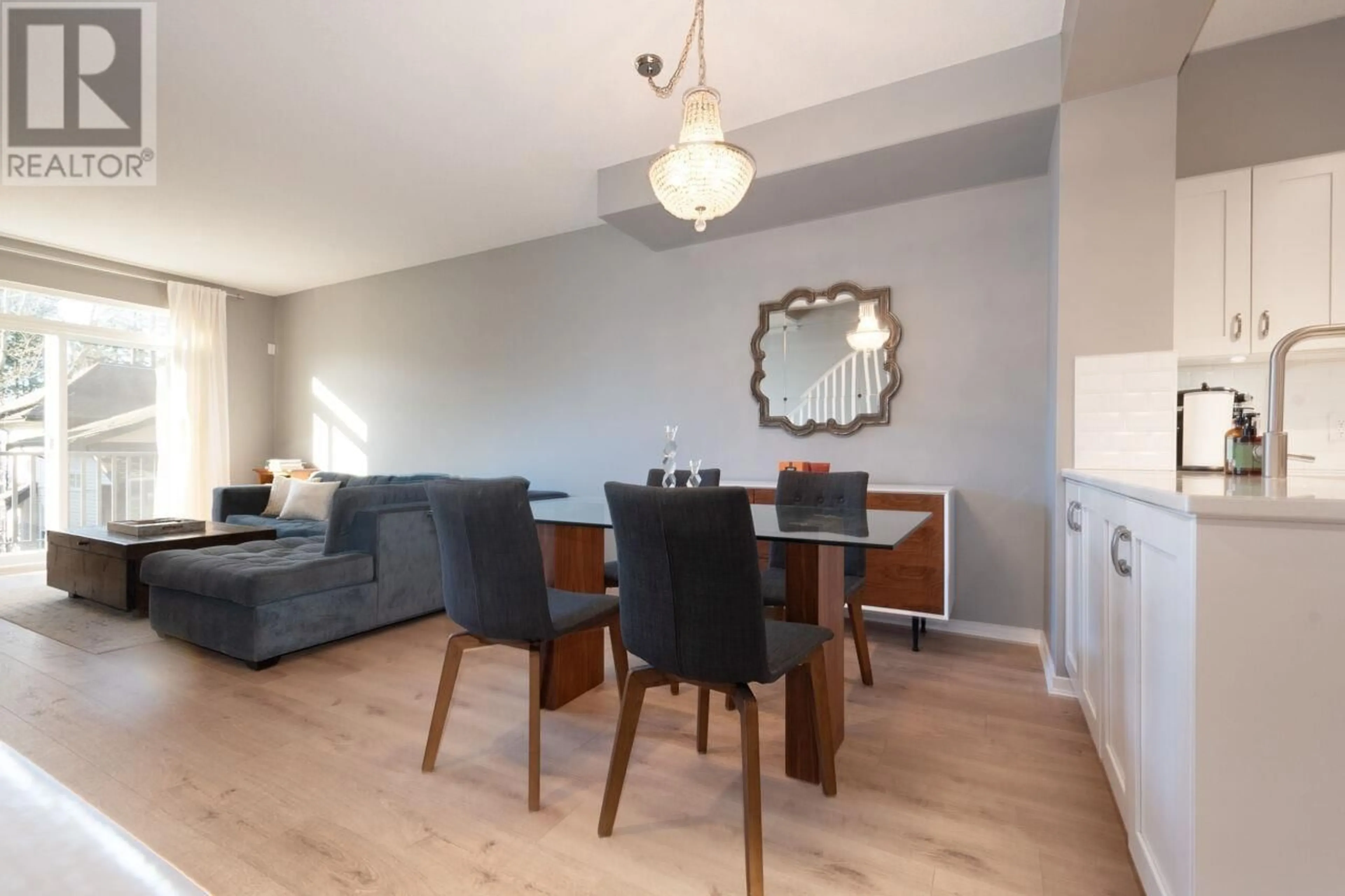 Dining room, wood/laminate floor for 75 - 2200 PANORAMA DRIVE, Port Moody British Columbia V3H5M2